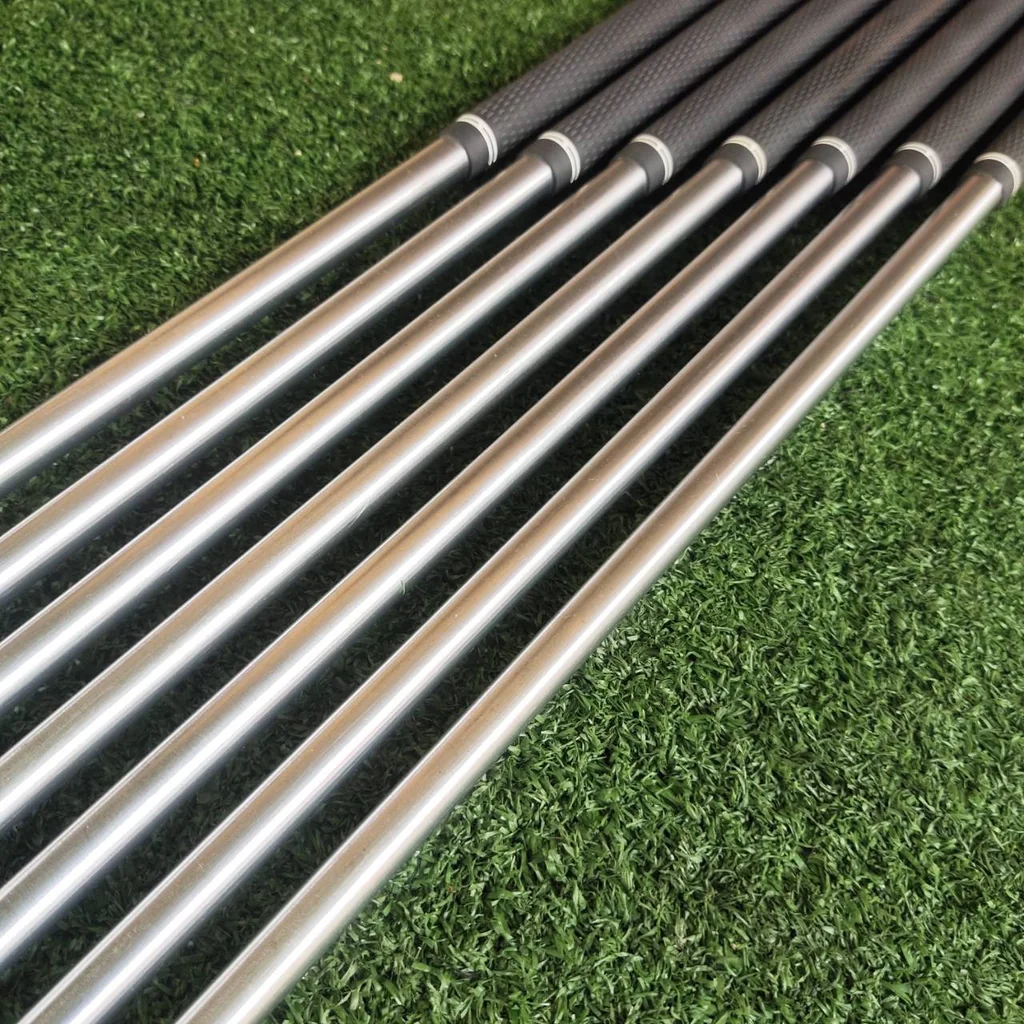 ชุดเหล็ก Titleist AP2 FORGED ก้าน PROJECT X 5.5 ชุดเหล็ก FORGED ที่มี DUAL CAVITY ได้ฟีลลิ่งพรีเมี่ยม นุ่มจัดและตีตรงมากๆ ไม้กอล์ฟพรีเมี่ยมมือสอง ของแท้ By NakaraLuxurious ชุดเหล็ก Titleist AP2 FORGED ก้าน PROJECT X 5.5 ชุดเหล็ก FORGED ที่มี DUAL CAVITY ได้ฟีลลิ่งพรีเมี่ยม นุ่มจัดและตีตรงมากๆ ไม้กอล์ฟพรีเมี่ยมมือสอง ของแท้ By NakaraLuxurious