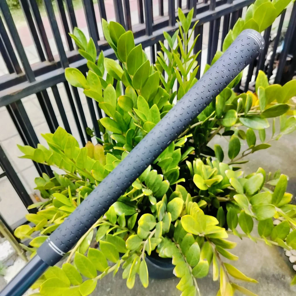 เหล็ก 6 KING COBRA SZ ก้าน ALDILA AVS 70R เหล็กตีไกล และตีง่ายมาก ก้านพรีเมี่ยม น่าใช้สุดๆค่ะ ไม้กอล์ฟพรีเมี่ยมมือสอง ของแท้ By NakaraLuxurious เหล็ก 6 KING COBRA SZ ก้าน ALDILA AVS 70R เหล็กตีไกล และตีง่ายมาก ก้านพรีเมี่ยม น่าใช้สุดๆค่ะ ไม้กอล์ฟพรีเมี่ยมมือสอง ของแท้ By NakaraLuxurious