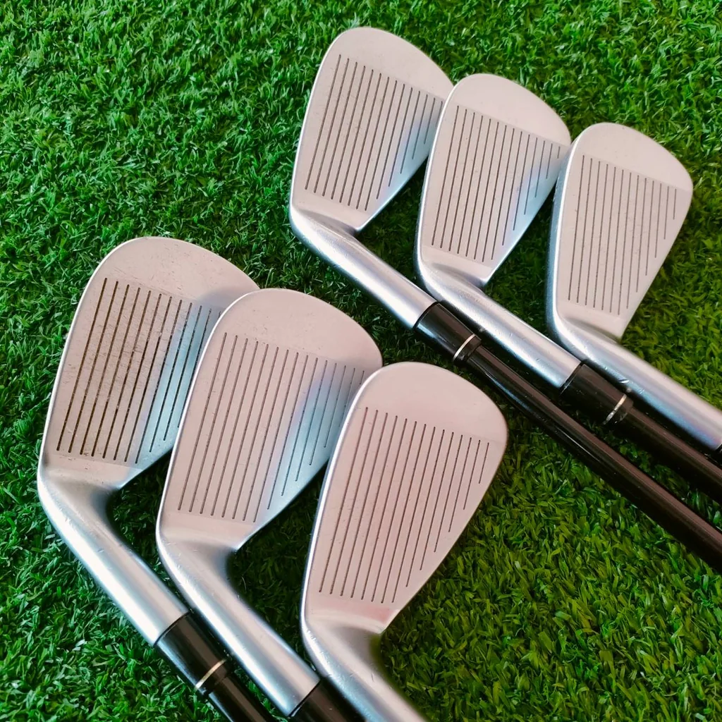 ชุดเหล็ก CALLAWAY LEGACY V FORGED มีเหล็ก 5-9 เเละ PW SW ก้าน CALLAWAY LEGACY FLEX R เป็นชุดเหล็กระดับพรีเมี่ยมสูงสุด!! เป็นเหล็ก FORGED CAVITY ลึกๆ ตีง่าย!! ไม้กอล์ฟมือสอง ของแท้ BY NakaraLuxurious