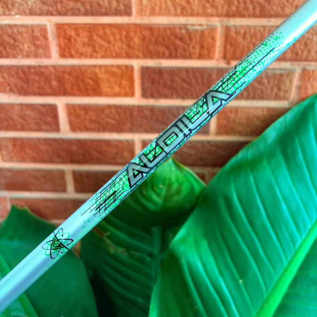 ไม้กอล์ฟผู้หญิง Driver Callaway RAZR Fit Xtreme สวิงเบาสบาย ปลดล็อกระยะทีออฟให้ลอยเด่นอย่างง่ายดาย ไม้กอล์ฟผู้หญิง Driver Callaway RAZR Fit Xtreme สวิงเบาสบาย ปลดล็อกระยะทีออฟให้ลอยเด่นอย่างง่ายดาย