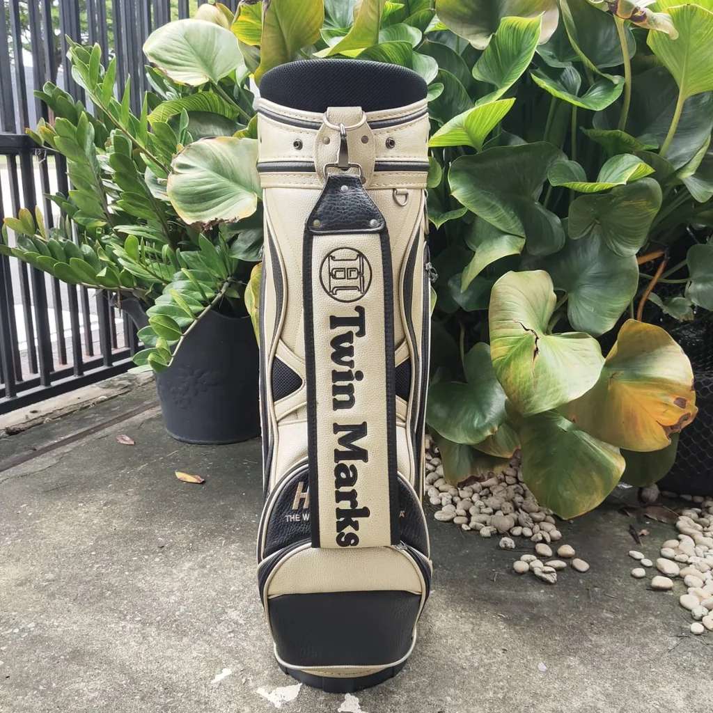 ถุงกอล์ฟ HONMA TWINMARK ดีไซน์สวย สะดุดตา เอกลักษณ์ TWINMARK ชัดเจน ถุงกอล์ฟ HONMA TWINMARK ดีไซน์สวย สะดุดตา เอกลักษณ์ TWINMARK ชัดเจน