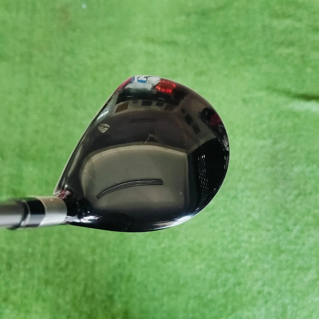 FW5 Taylormade r5 dual มีหมุดสามารถสลับบนล่าง เพื่อสร้างให้ FADE หรือ DRAW เพื่อให้เข้ากับวงสวิงที่สุดค่ะ ไม้กอล์ฟพรีเมี่ยมมือสอง ของแท้ By NakaraLuxurious FW5 Taylormade r5 dual มีหมุดสามารถสลับบนล่าง เพื่อสร้างให้ FADE หรือ DRAW เพื่อให้เข้ากับวงสวิงที่สุดค่ะ ไม้กอล์ฟพรีเมี่ยมมือสอง ของแท้ By NakaraLuxurious