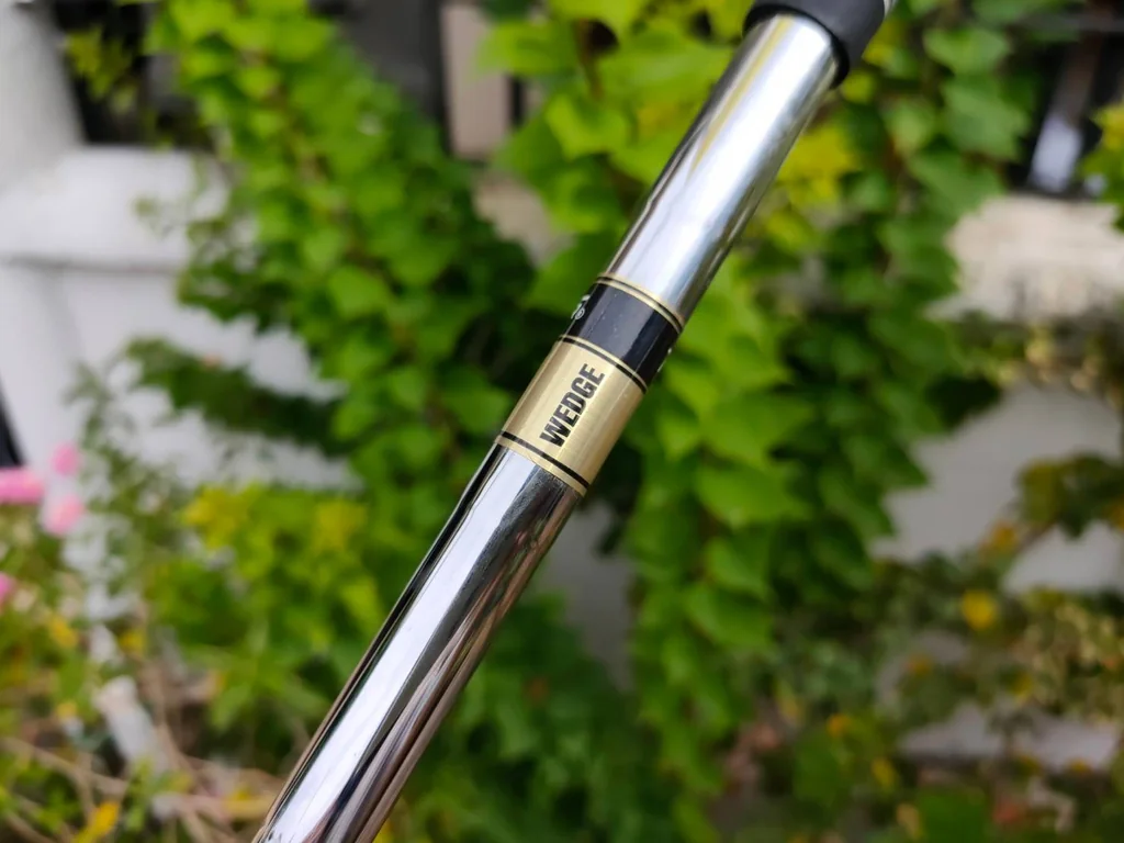 Cleveland RTX 588 Rotex 2.0 องศา 54 สองจุด ก้าน DG WEDGE Cleveland RTX 588 Rotex 2.0 องศา 54 สองจุด ก้าน DG WEDGE
