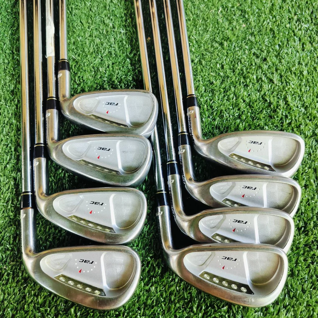 ชุดเหล็ก Taylormade RAC OS ใบใหญ่ ตีไกลกว่าปกติมาก เนื้องจากตุ้มน้ำหนัก ที่ซ่อนอยู่หลังของหน้าไม้ ช่วยให้เข้าแบอลหนักๆ เพิ่มระยะแบบสุดๆ ไม้กอล์ฟพรีเมี่ยมมือสอง ของแท้ By NakaraLuxurious