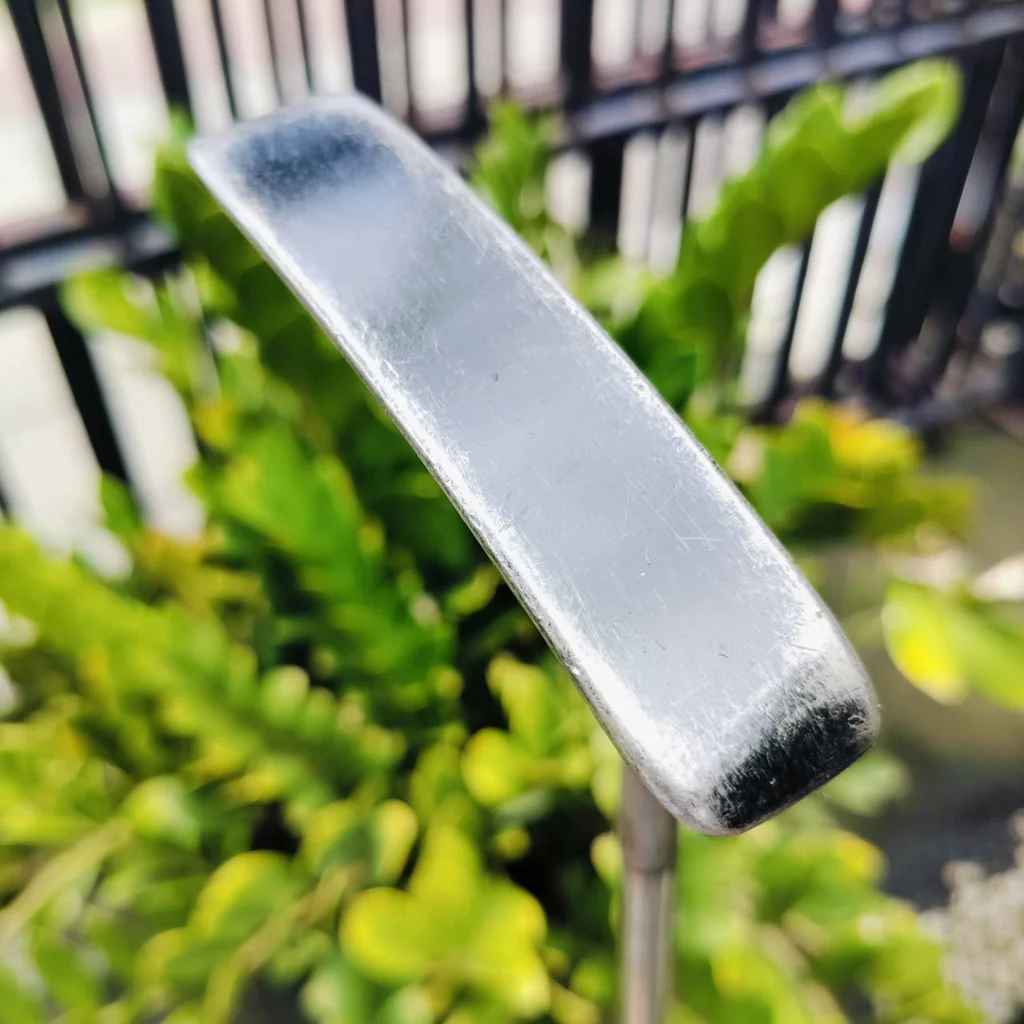 PUTTER HIRO MATSUMOTO HM-02 ความยาว 33 นิ้ว หน้า MILLED สวยมาก สุดยอดปรามาจารย์พัตเตอร์ของญี่ปุ่น ไม้กอล์ฟพรีเมี่ยมญี่ปุ่นมือสอง ของแท้ By NakaraLuxurious PUTTER HIRO MATSUMOTO HM-02 ความยาว 33 นิ้ว หน้า MILLED สวยมาก สุดยอดปรามาจารย์พัตเตอร์ของญี่ปุ่น ไม้กอล์ฟพรีเมี่ยมญี่ปุ่นมือสอง ของแท้ By NakaraLuxurious