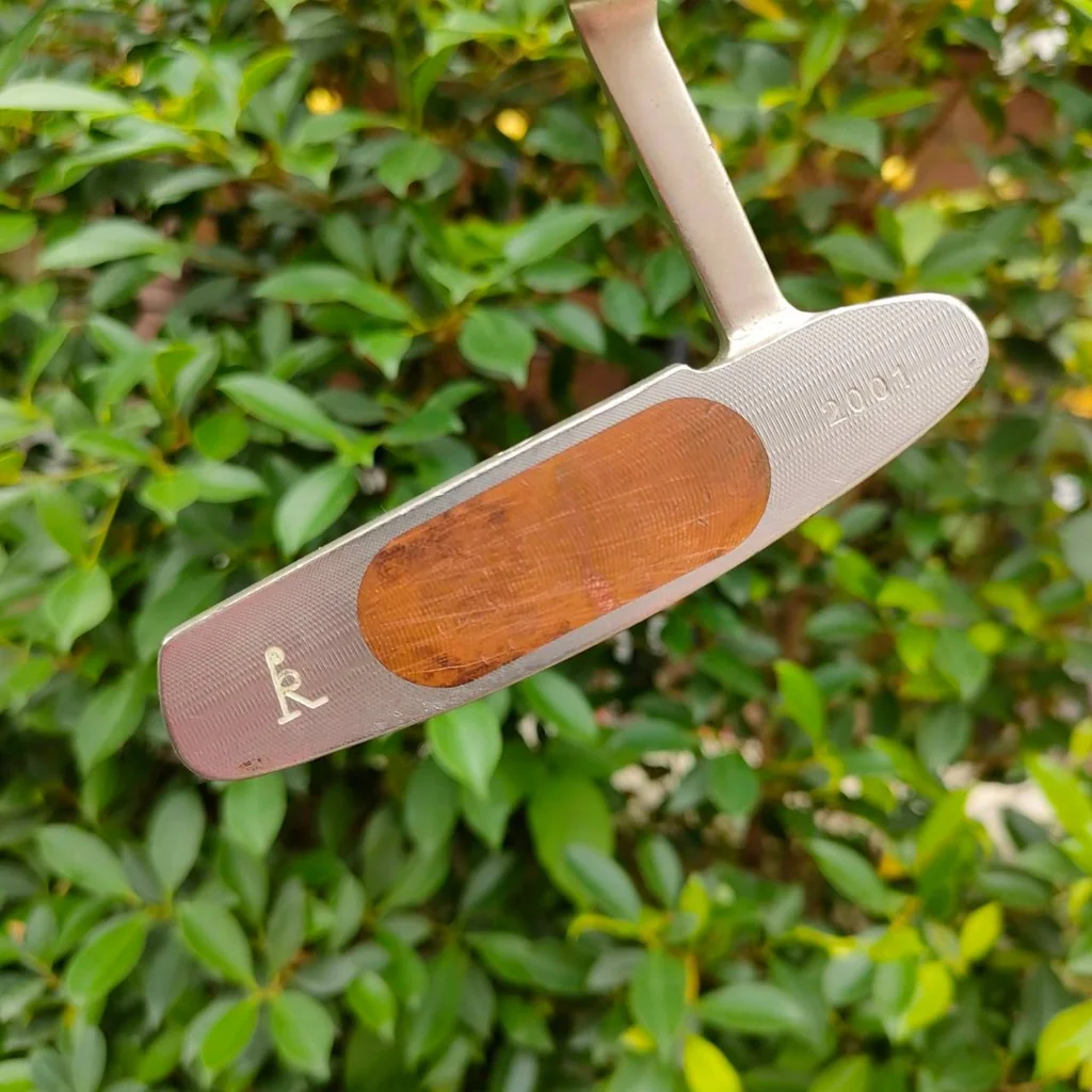 PUTTER KATSU YAMAMOTO 2000 SERIES ความยาว 33 นิ้ว สุดยอพพัตเตอร์พรีเมี่ยม จากประเทศญี่ปุ่น หน้าสัมผัสเกาะไลน์สุดๆ ให้ความรู้สึกเหนือระดับ น้ำหนักดีมากๆ PUTTER KATSU YAMAMOTO 2000 SERIES ความยาว 33 นิ้ว สุดยอพพัตเตอร์พรีเมี่ยม จากประเทศญี่ปุ่น หน้าสัมผัสเกาะไลน์สุดๆ ให้ความรู้สึกเหนือระดับ น้ำหนักดีมากๆ