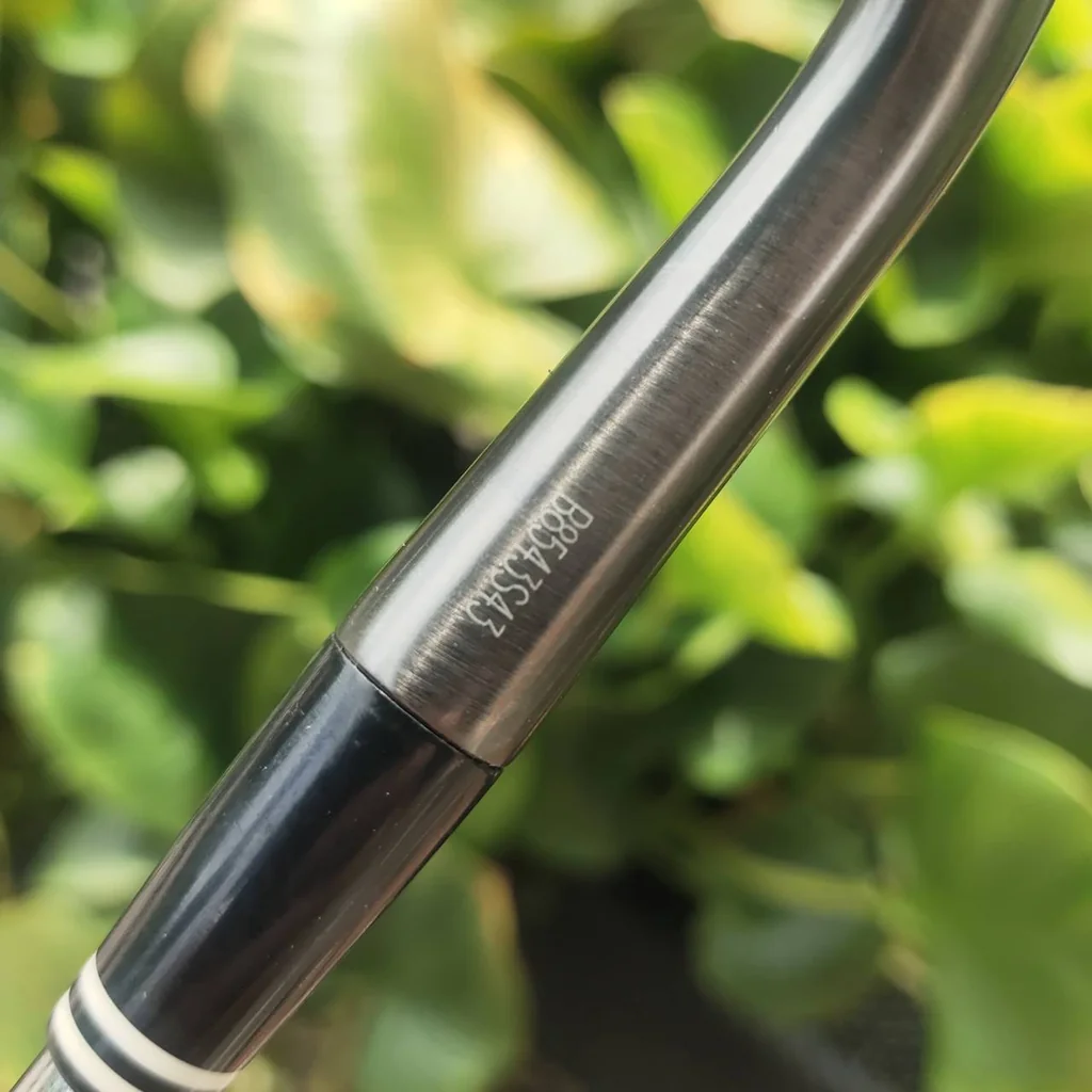 WEDGE Cleveland CG15 – 52° Bounce 10 Zip Groove ร่องสี่เหลี่ยมเหมือนซิป โหดจัด!! WEDGE Cleveland CG15 – 52° Bounce 10 Zip Groove ร่องสี่เหลี่ยมเหมือนซิป โหดจัด!!