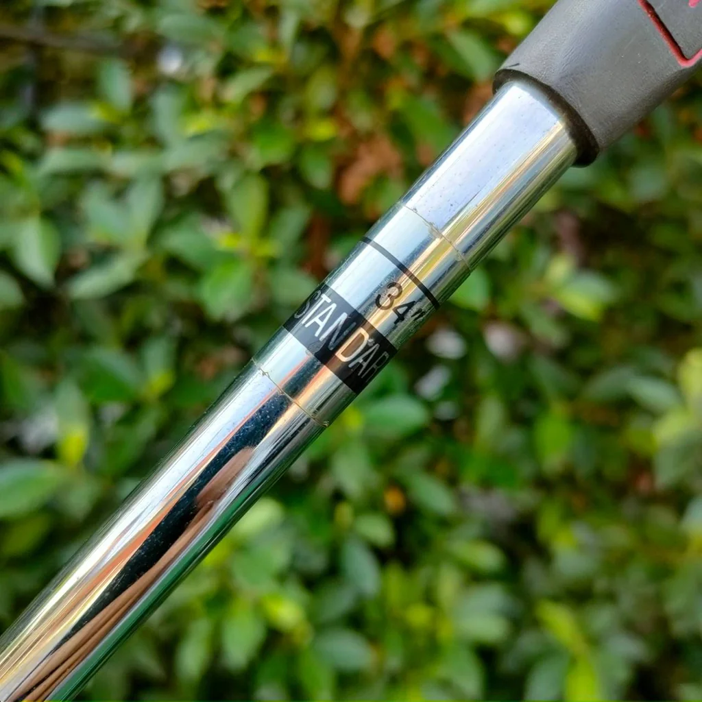 PUTTER TAYLORMADE PATENT-PENDING ความยาว 34 นิ้ว รูปทรงเป็นเอกลักษณ์ สามเหลี่ยมช่วยชดเชย PUTTER TAYLORMADE PATENT-PENDING ความยาว 34 นิ้ว รูปทรงเป็นเอกลักษณ์ สามเหลี่ยมช่วยชดเชย