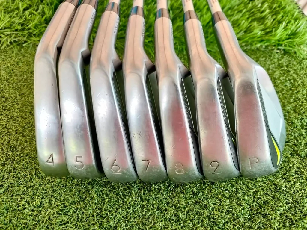 ชุดเหล็ก NIKE VAPOR FORGED เหล็กเยอะ 4 - P สภาพสวย หน้าใบสวยมาก ก้านสวยครบ DG S200 ชุดเหล็ก NIKE VAPOR FORGED เหล็กเยอะ 4 - P สภาพสวย หน้าใบสวยมาก ก้านสวยครบ DG S200