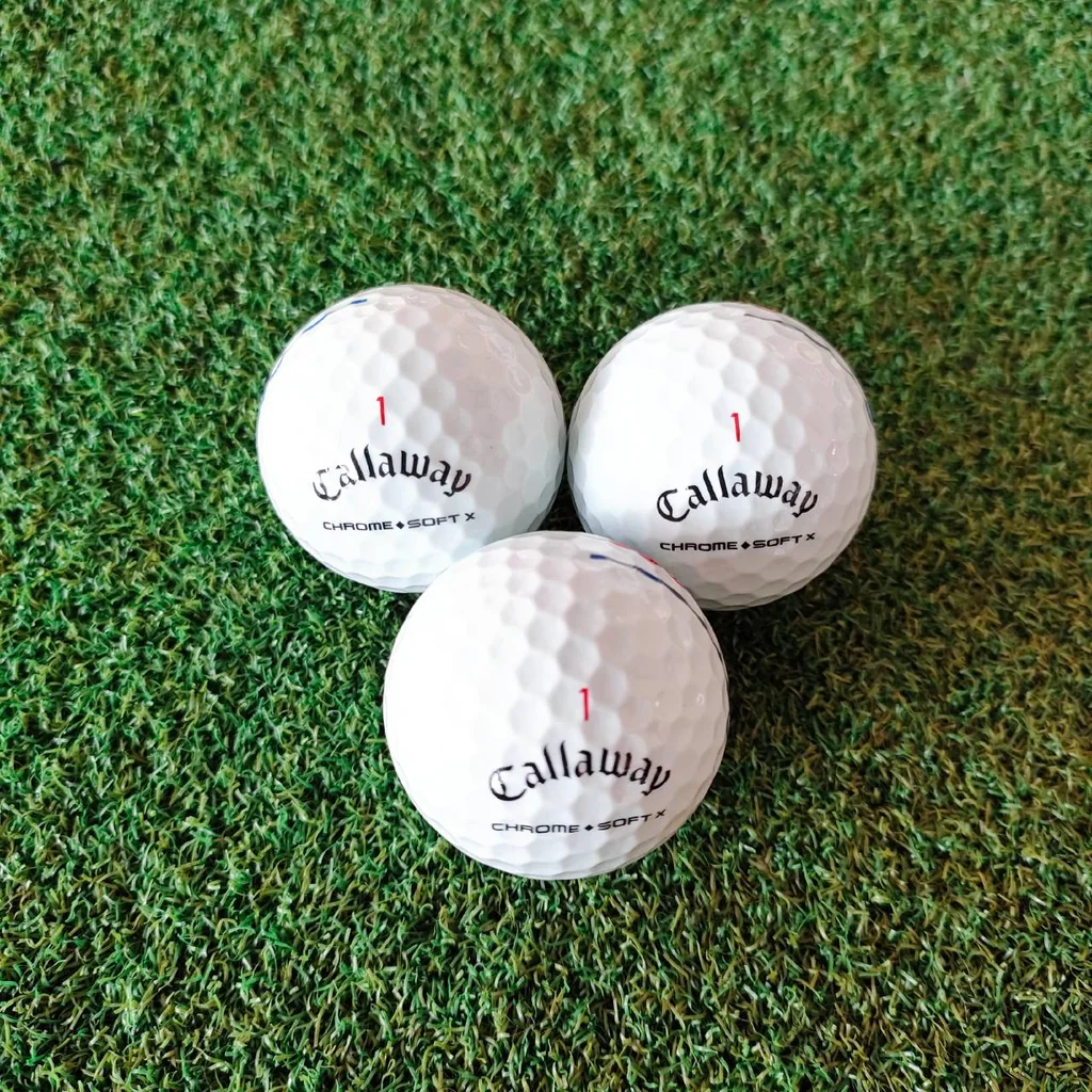 ลูกกอล์ฟ CALLAWAY CHROME SOFT X GOLF BALL มีเส้นเล็ง Triple Track รุ่นใหม่!! ลูกใหม่ 1 กล่องมี 12 ลูก ลูกกอล์ฟ CALLAWAY CHROME SOFT X GOLF BALL มีเส้นเล็ง Triple Track รุ่นใหม่!! ลูกใหม่ 1 กล่องมี 12 ลูก