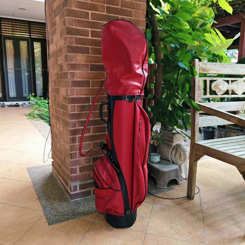 GOLF BAG ถุงกอล์ฟวินเทจ คลาสสิกซีรีส์ สีแดงเพลิง (Vintage Crimson Red) GOLF BAG ถุงกอล์ฟวินเทจ คลาสสิกซีรีส์ สีแดงเพลิง (Vintage Crimson Red)