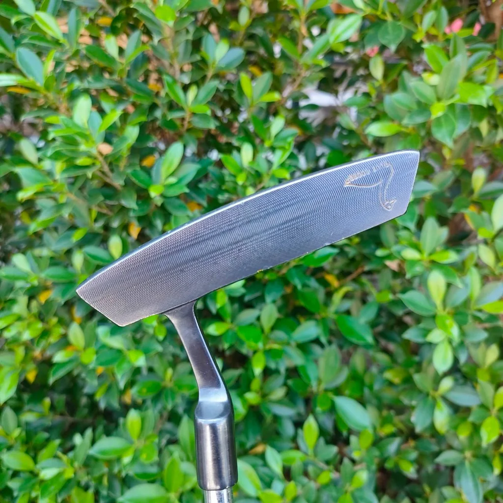 PUTTER RAYCOOK BALANCE ความยาว 32 นิ้ว งานพรีเมี่ยม วัสดุดีมาก หน้า MILLED กริพ แลมกิ้น ของดีครับ PUTTER RAYCOOK BALANCE ความยาว 32 นิ้ว งานพรีเมี่ยม วัสดุดีมาก หน้า MILLED กริพ แลมกิ้น ของดีครับ