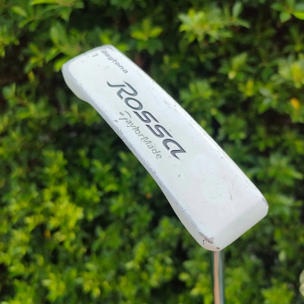 PUTTER TAYLORMADE ROSSA DAYTONA 1 ความยาว 34 นิ้ว ก้าน ROSSA กริพ GOLF PRIDE หน้า AGSI+ เกาะไลน์ขั้นเทพ!! ไม้กอล์ฟมือสอง ของแท้ BY NakaraLuxurious PUTTER TAYLORMADE ROSSA DAYTONA 1 ความยาว 34 นิ้ว ก้าน ROSSA กริพ GOLF PRIDE หน้า AGSI+ เกาะไลน์ขั้นเทพ!! ไม้กอล์ฟมือสอง ของแท้ BY NakaraLuxurious