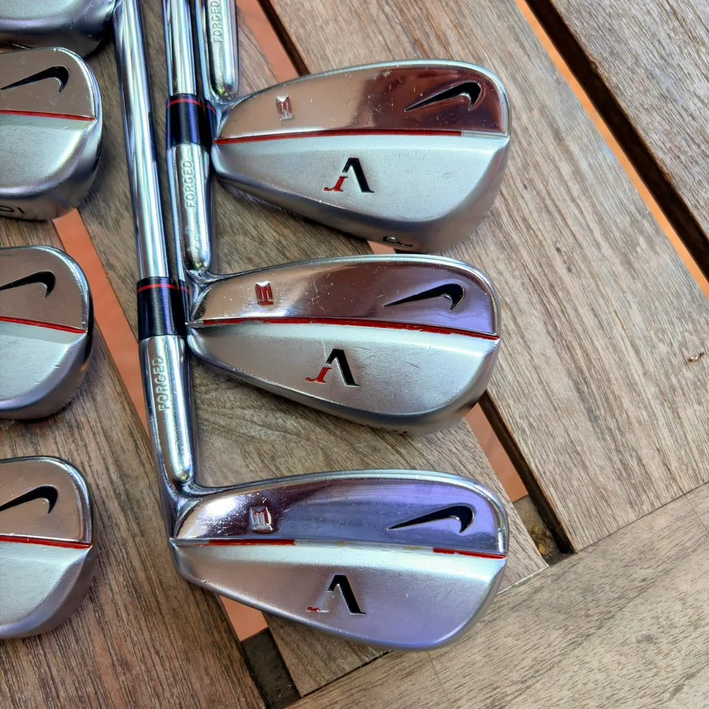 Iron Set Nike Victory Red Forged TW Blade หลอมรวมจิตวิญญาณแห่งชัยชนะของ "พญาเสือ" ไทเกอร์ วูดส์ Iron Set Nike Victory Red Forged TW Blade หลอมรวมจิตวิญญาณแห่งชัยชนะของ "พญาเสือ" ไทเกอร์ วูดส์
