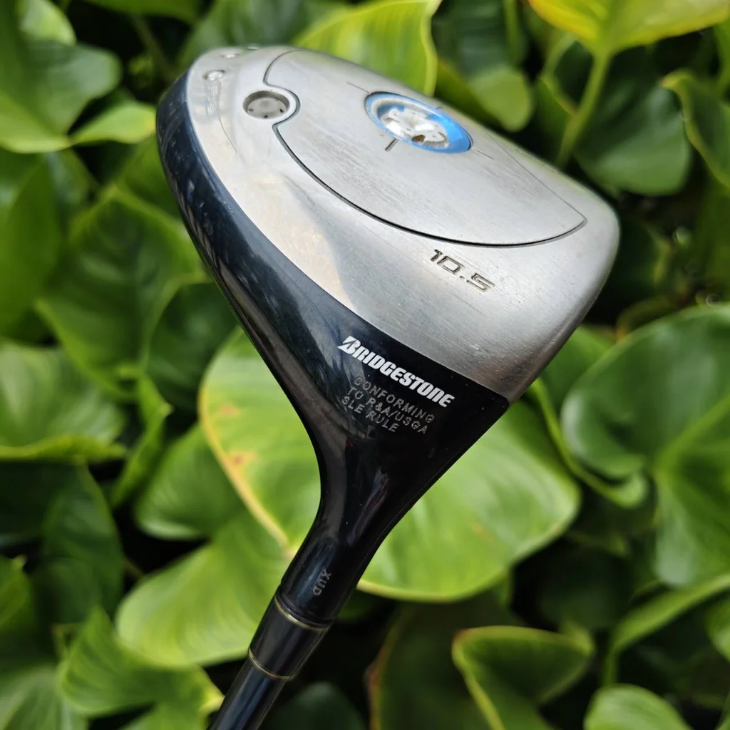 Driver TOURSTAGE ViQ 10.5° หัวไม้ Ti 460cc มาตรฐานญี่ปุ่น sweetspot กว้าง และให้อภัย (forgiving) สูง Driver TOURSTAGE ViQ 10.5° หัวไม้ Ti 460cc มาตรฐานญี่ปุ่น sweetspot กว้าง และให้อภัย (forgiving) สูง