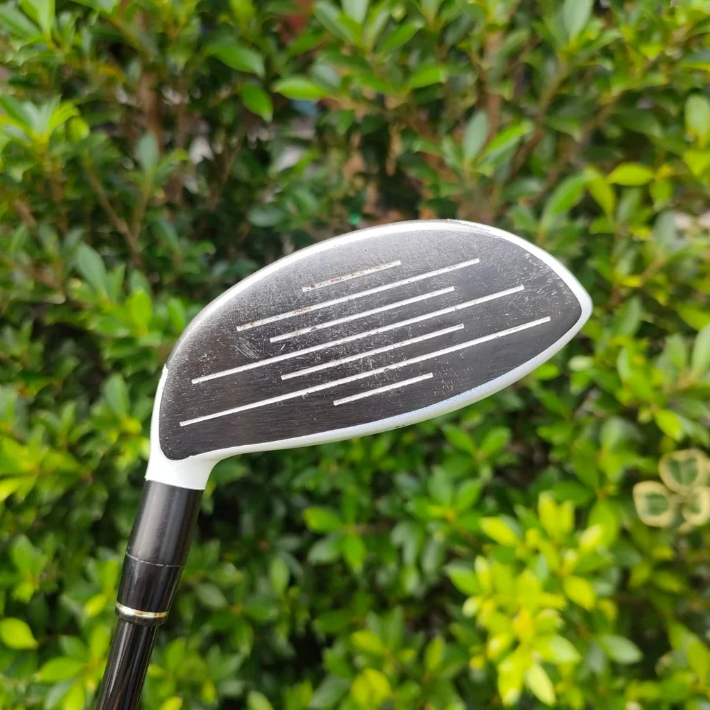 FW 5 TAYLORMADE BURNER SUPERFAST 2.0 ก้าน SUPERFAST FLEX S องศา 18 ก้านดีมากๆ ตัว 2.0 ดุดันมาก เสียงเชี๊ยะ ตีไกล ตีง่ายครับ