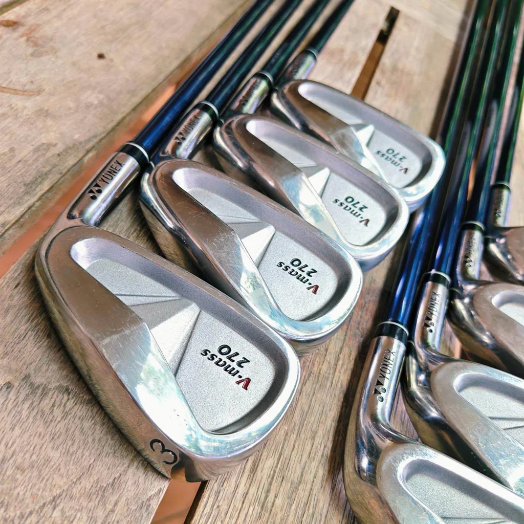 Iron Set Yonex V-mass 270 ก้านกราไฟต์เดิม ๆ FLEX R เหมาะสำหรับนักกอล์ฟทุกระดับ! Iron Set Yonex V-mass 270 ก้านกราไฟต์เดิม ๆ FLEX R เหมาะสำหรับนักกอล์ฟทุกระดับ!