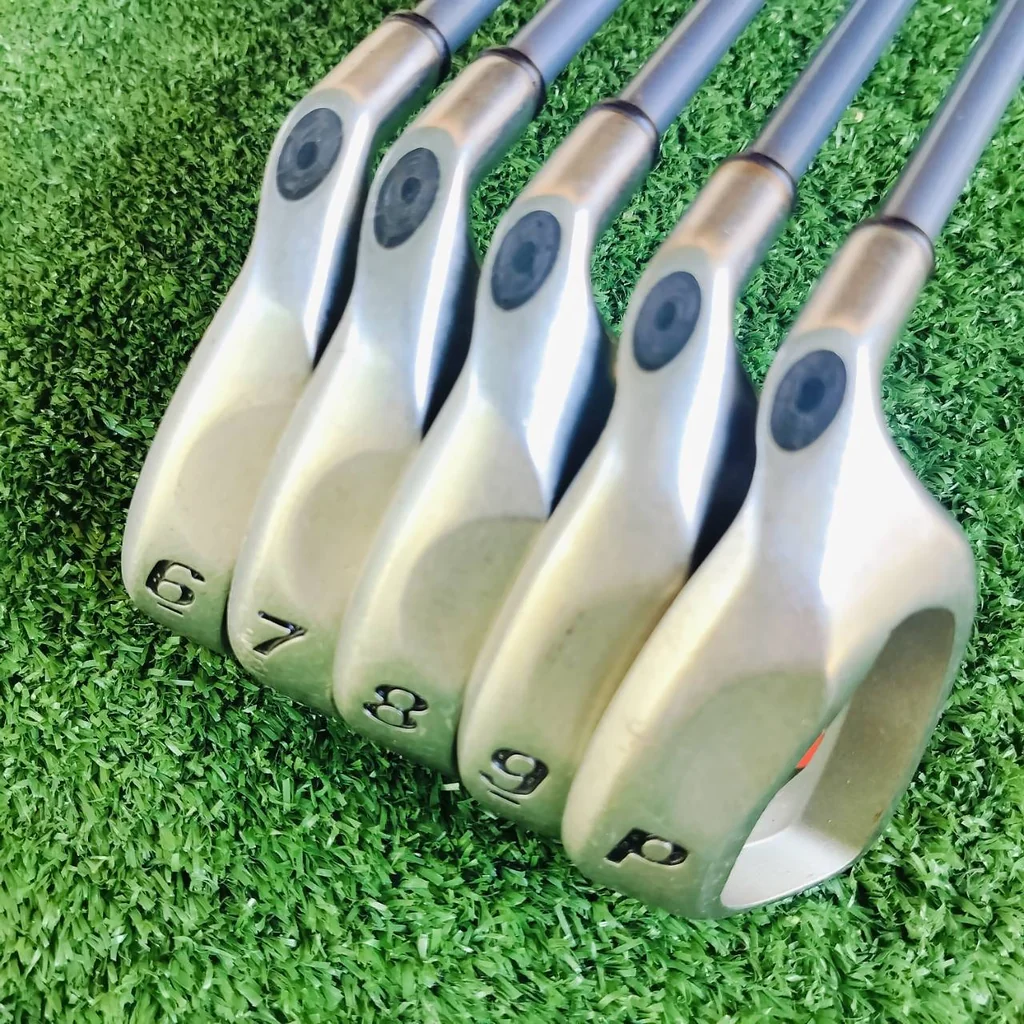 ชุดเหล็ก Callaway BIGBERTHAR มีเหล็ก 6 7 8 9 PW ก้าน RCH FLEX LITE ก้านเบา สำหรับท่านี่สปีดไม่แรง จะช่วยให้เร่งสปีดได้ดี ตีง่าย ไม้กอล์ฟพรีเมี่ยมมือสอง ของแท้ By NakaraLuxurious ชุดเหล็ก Callaway BIGBERTHAR มีเหล็ก 6 7 8 9 PW ก้าน RCH FLEX LITE ก้านเบา สำหรับท่านี่สปีดไม่แรง จะช่วยให้เร่งสปีดได้ดี ตีง่าย ไม้กอล์ฟพรีเมี่ยมมือสอง ของแท้ By NakaraLuxurious
