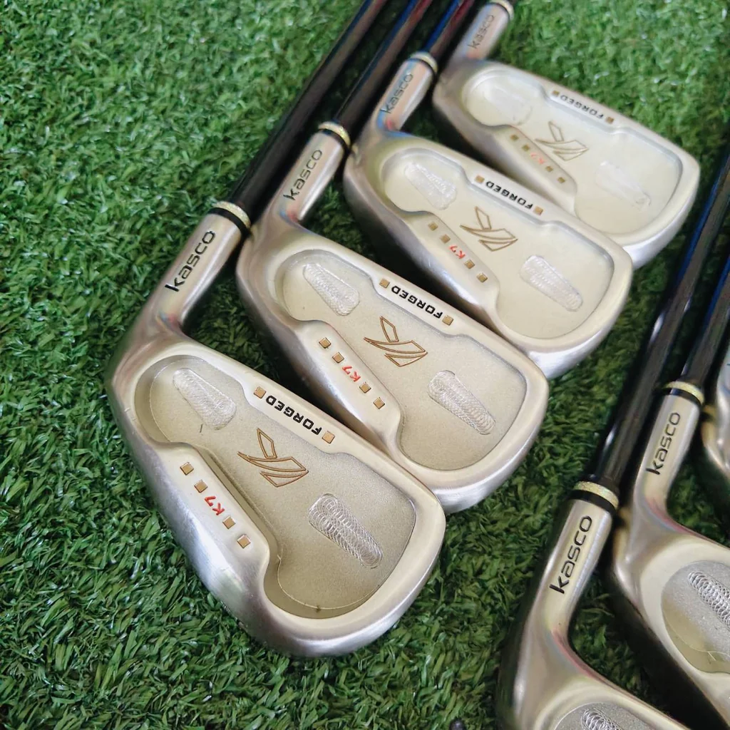 KASCO K7 FORGED – ชุดเหล็กพรีเมี่ยมญี่ปุ่นแท้ๆ ฟีลนุ่มมากและมี CAVITY BACK ตีง่ายมากอีกด้วย KASCO K7 FORGED – ชุดเหล็กพรีเมี่ยมญี่ปุ่นแท้ๆ ฟีลนุ่มมากและมี CAVITY BACK ตีง่ายมากอีกด้วย