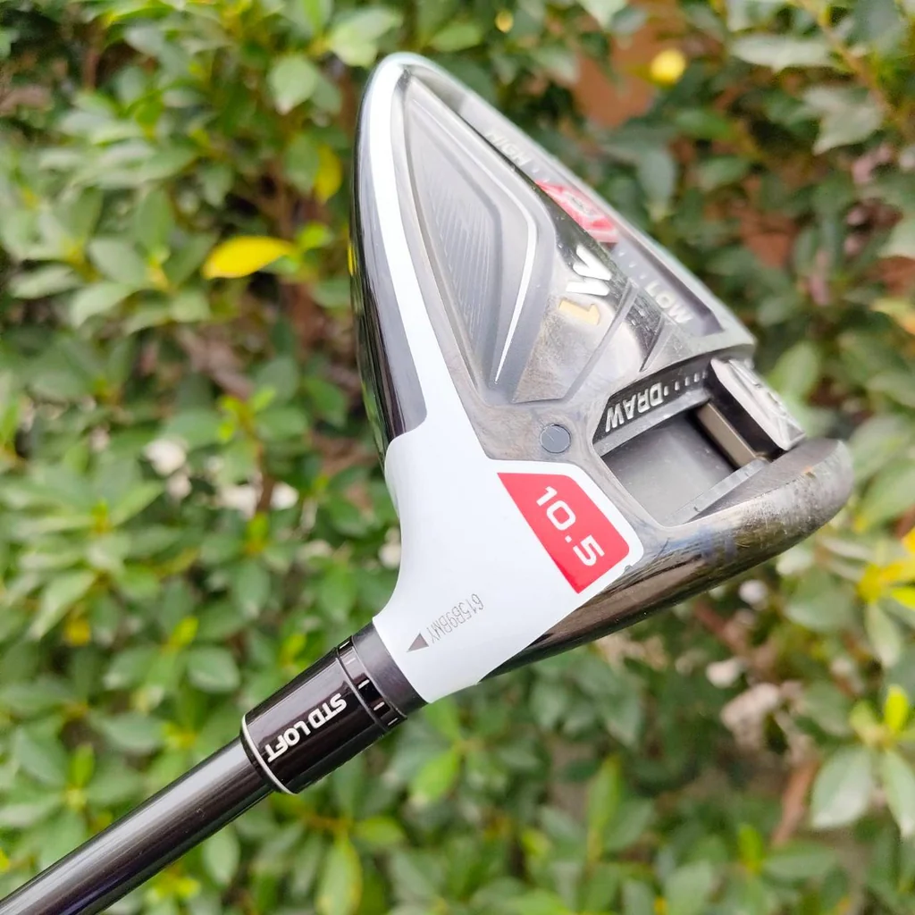 DRIVER TAYLORMADE M1 องศา 10.5 ก้าน TAYLORMADE M1 TM1-116 FLEX S ปรับได้ทั้งวิถีบอล สูง - ต่ำ และ FADE หรือ DRAW ได้เลย ตีสนุกมากๆครับ DRIVER TAYLORMADE M1 องศา 10.5 ก้าน TAYLORMADE M1 TM1-116 FLEX S ปรับได้ทั้งวิถีบอล สูง - ต่ำ และ FADE หรือ DRAW ได้เลย ตีสนุกมากๆครับ