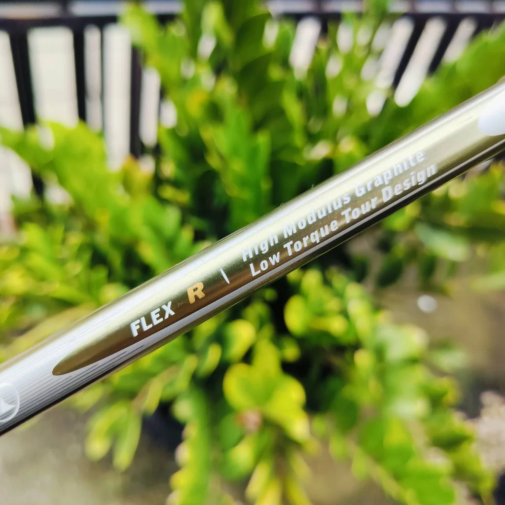 ชุดเหล็ก PROKENNEX CORE1 SYSTEM ก้าน HIGH MODULUS GRAPHITE FLEX R เป็นชุดเหล็กก้านกราไฟต์ ที่ตีง่ายๆแบบสบายๆ ไม้กอล์ฟพรีเมี่ยมมือสอง ของแท้ By NakaraLuxurious ชุดเหล็ก PROKENNEX CORE1 SYSTEM ก้าน HIGH MODULUS GRAPHITE FLEX R เป็นชุดเหล็กก้านกราไฟต์ ที่ตีง่ายๆแบบสบายๆ ไม้กอล์ฟพรีเมี่ยมมือสอง ของแท้ By NakaraLuxurious