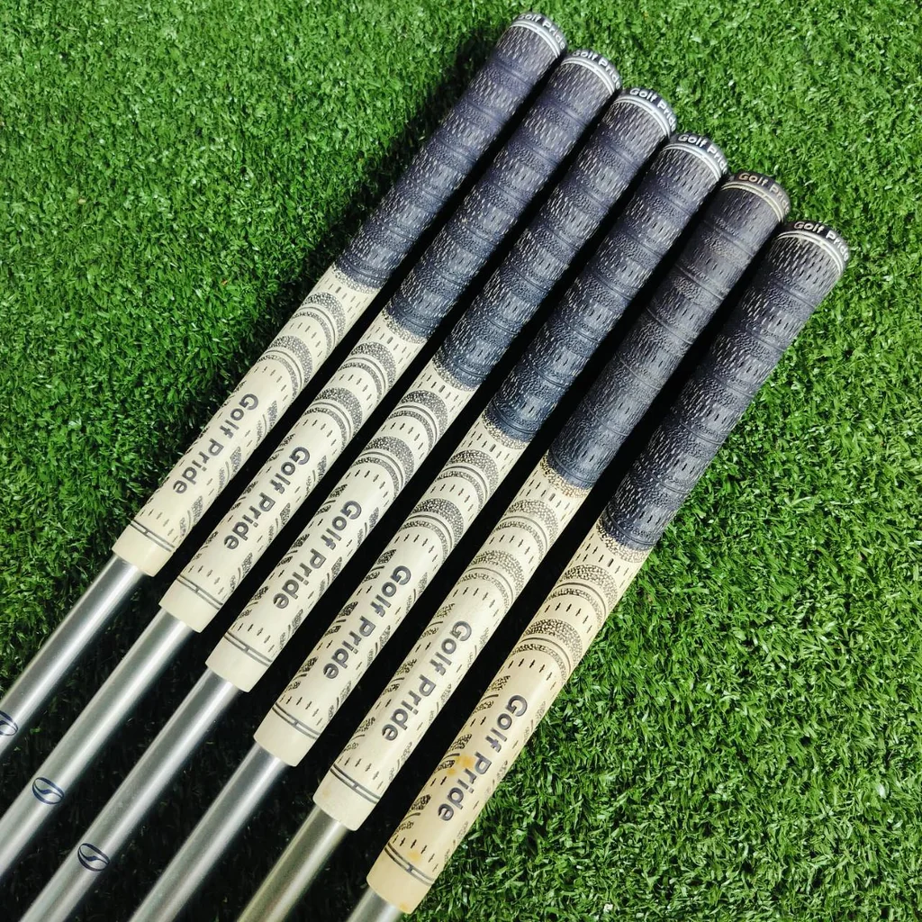 ชุดเหล็กหน้าเด้ง!!! ONESIDER NS2 INNER SPACE CAVITY ตีไกลมากๆ มีเหล็ก 5 6 7 8 9 PW GRIP GOLF PRIDE ก้าน กราไฟต์ FLEX R เดิมๆทุกชิ้น ไม้กอล์ฟพรีเมี่ยมมือสอง ของแท้ By NakaraLuxurious ชุดเหล็กหน้าเด้ง!!! ONESIDER NS2 INNER SPACE CAVITY ตีไกลมากๆ มีเหล็ก 5 6 7 8 9 PW GRIP GOLF PRIDE ก้าน กราไฟต์ FLEX R เดิมๆทุกชิ้น ไม้กอล์ฟพรีเมี่ยมมือสอง ของแท้ By NakaraLuxurious