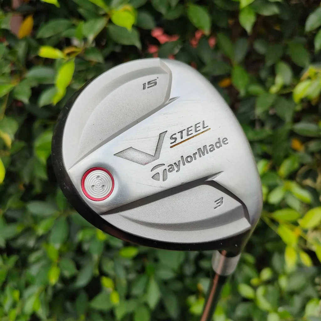 FW3 TAYLORMADE V STEEL องศา 15 ก้าน M.A.S.2 55 FLEX SR สุดยอดของ FW ครับ ด้วย ตัว V ด้านล่าง จนมาเป็นต้นแบบของรุ่น SIM ตัวนี้ต้นตำหรับตีดีสุดๆครับ FW3 TAYLORMADE V STEEL องศา 15 ก้าน M.A.S.2 55 FLEX SR สุดยอดของ FW ครับ ด้วย ตัว V ด้านล่าง จนมาเป็นต้นแบบของรุ่น SIM ตัวนี้ต้นตำหรับตีดีสุดๆครับ