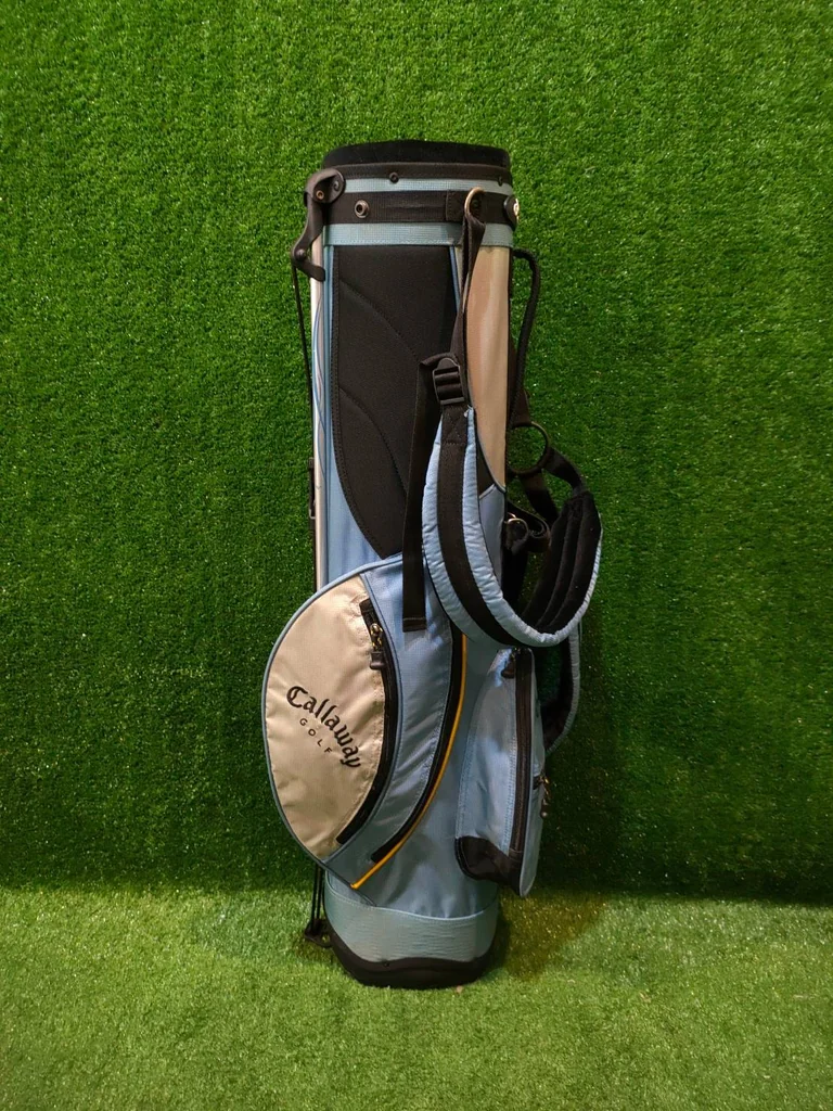 ถุงกอล์ฟ ขาตั้ง Callaway มือสองครับ สภาพเดิมๆสวยเลยครับ ถุงกอล์ฟ ขาตั้ง Callaway มือสองครับ สภาพเดิมๆสวยเลยครับ
