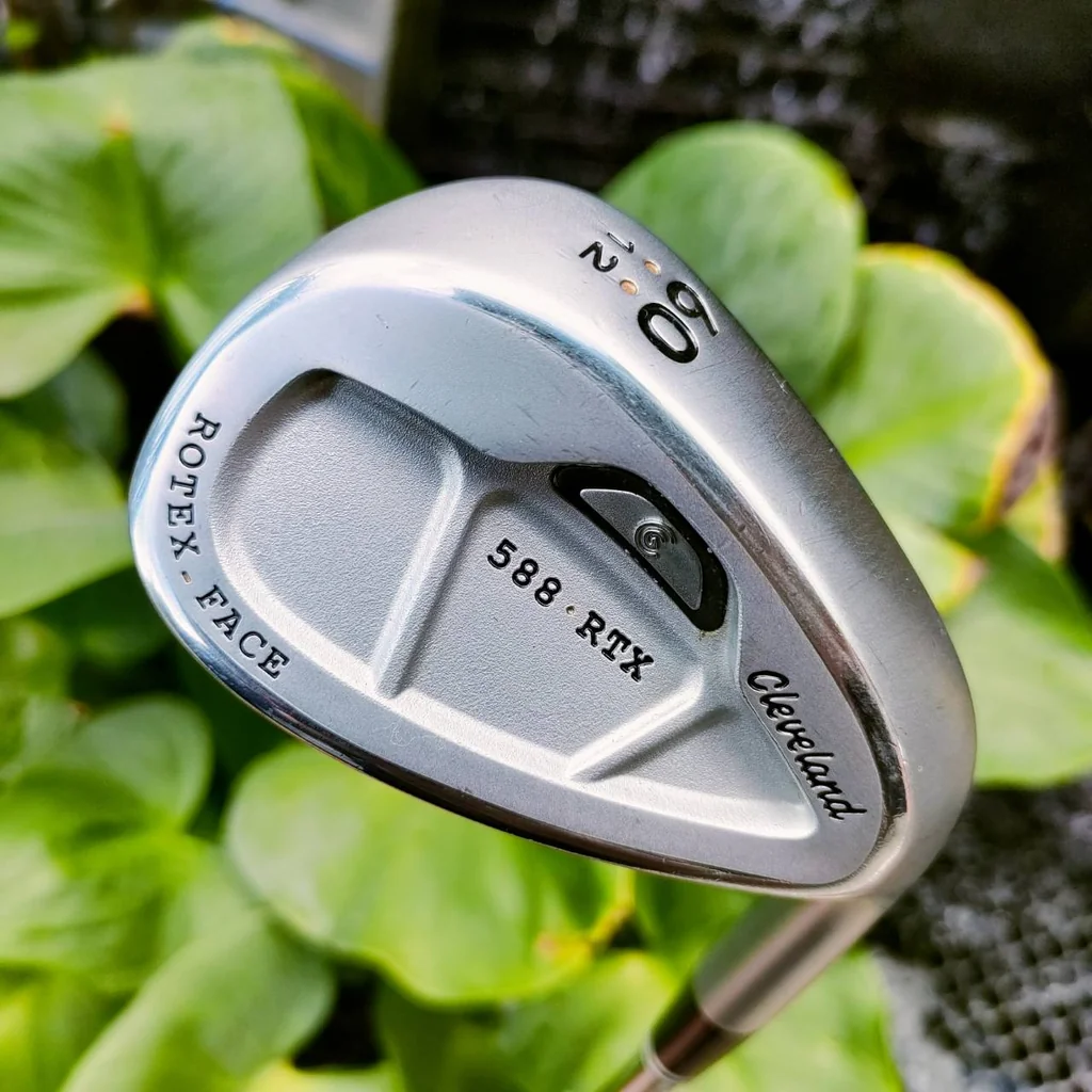 WEDGE CLEVELAND RTX 588 องศา 60 BOUNCE 12 ก้าน DYNAMIC GOLD WEDGE FLEX สภาพสวยมาก หน้า ROTEX สวยเดิม ไม้กอล์ฟพรีเมี่ยมมือสอง ของแท้ By NakaraLuxurious WEDGE CLEVELAND RTX 588 องศา 60 BOUNCE 12 ก้าน DYNAMIC GOLD WEDGE FLEX สภาพสวยมาก หน้า ROTEX สวยเดิม ไม้กอล์ฟพรีเมี่ยมมือสอง ของแท้ By NakaraLuxurious