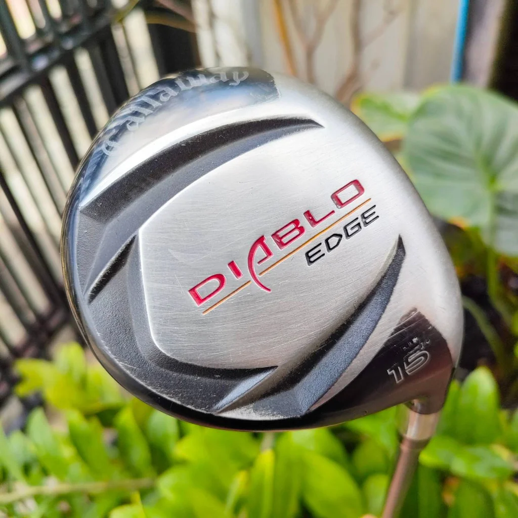 FW3 CALLAWAY DIABLO EDGE องศา 15 ก้าน CALLAWAY DIABLO EDGE FLEX S รุ่น EDGE เป็นรุ่นที่เพิ่มความมันส์เข้าไป จากที่ตีง่ายอยู่แล้ว ปรับให้สามารถเล่นได้ หลากหลายยิ่งขึ้น สภาพสวยเดิม ไม้กอล์ฟมือสอง ของแท้ BY NakaraLuxurious FW3 CALLAWAY DIABLO EDGE องศา 15 ก้าน CALLAWAY DIABLO EDGE FLEX S รุ่น EDGE เป็นรุ่นที่เพิ่มความมันส์เข้าไป จากที่ตีง่ายอยู่แล้ว ปรับให้สามารถเล่นได้ หลากหลายยิ่งขึ้น สภาพสวยเดิม ไม้กอล์ฟมือสอง ของแท้ BY NakaraLuxurious