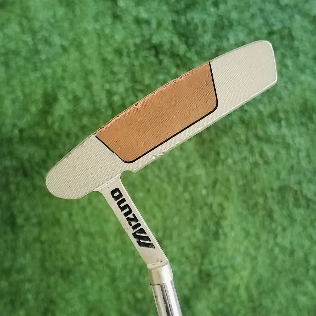 PUTTER MIZUNO DARE TO DREAM S-302 เป็นเหล็ก FORGED JAPAN หายากในพัตเตอร์ ความยาว 34 นิ้ว สุดยอดพัตเตอร์ลิมิเต็ด ไม้กอล์ฟพรีเมี่ยมมือสอง ของแท้ By NakaraLuxurious PUTTER MIZUNO DARE TO DREAM S-302 เป็นเหล็ก FORGED JAPAN หายากในพัตเตอร์ ความยาว 34 นิ้ว สุดยอดพัตเตอร์ลิมิเต็ด ไม้กอล์ฟพรีเมี่ยมมือสอง ของแท้ By NakaraLuxurious