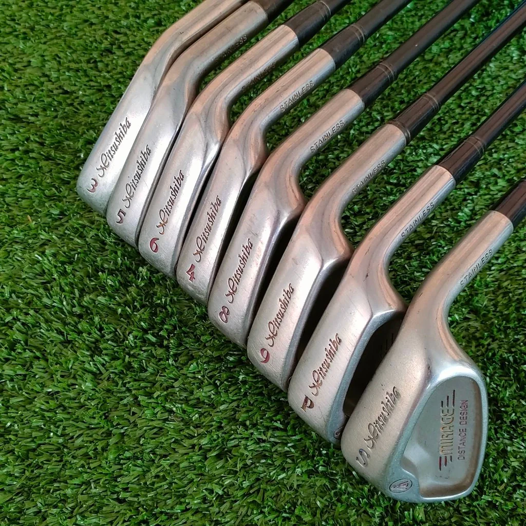 ชุดเหล็ก MIRAGE DISTANCE DESIGN มีเหล็ก 3-9 เเละ PW SW ** ขาดเหล็ก 7 ** ** กริฟ เหล็ก PW มีตำหนิ มีรูปให้ชมค่ะ **