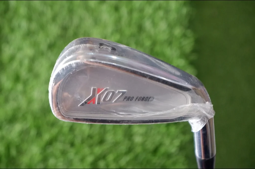 เหล็ก 4 T-ZOOM X07 PRO FORGED หัวเงิน เหล็ก 4 T-ZOOM X07 PRO FORGED หัวเงิน