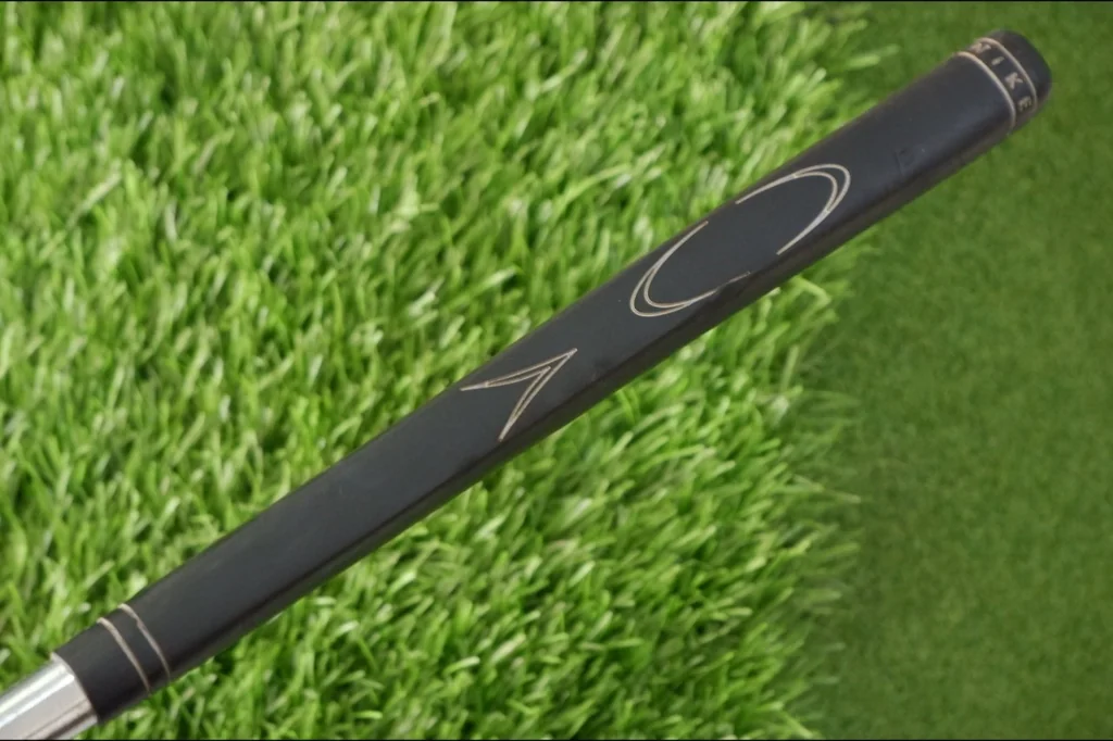 พัตเตอร์ Nike พัตเตอร์ Nike