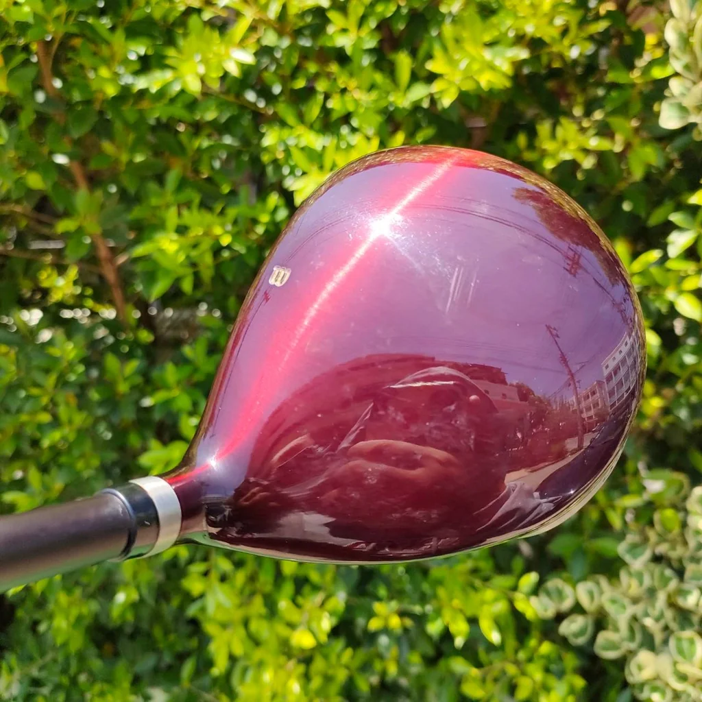 DRIVER WILSON FATSHAFT DEEP RED องศา 10.5 ก้าน FATSHAFT FLEX R เป็นตัวก้านอ้วนครับ ทำให้แรงสั่นน้อยลง ตีตรงมาก และหัวรุ่นนี้ดีมากๆ หน้าเด้ง ตีไกล เสียงเพราะสนั่นครับ DRIVER WILSON FATSHAFT DEEP RED องศา 10.5 ก้าน FATSHAFT FLEX R เป็นตัวก้านอ้วนครับ ทำให้แรงสั่นน้อยลง ตีตรงมาก และหัวรุ่นนี้ดีมากๆ หน้าเด้ง ตีไกล เสียงเพราะสนั่นครับ