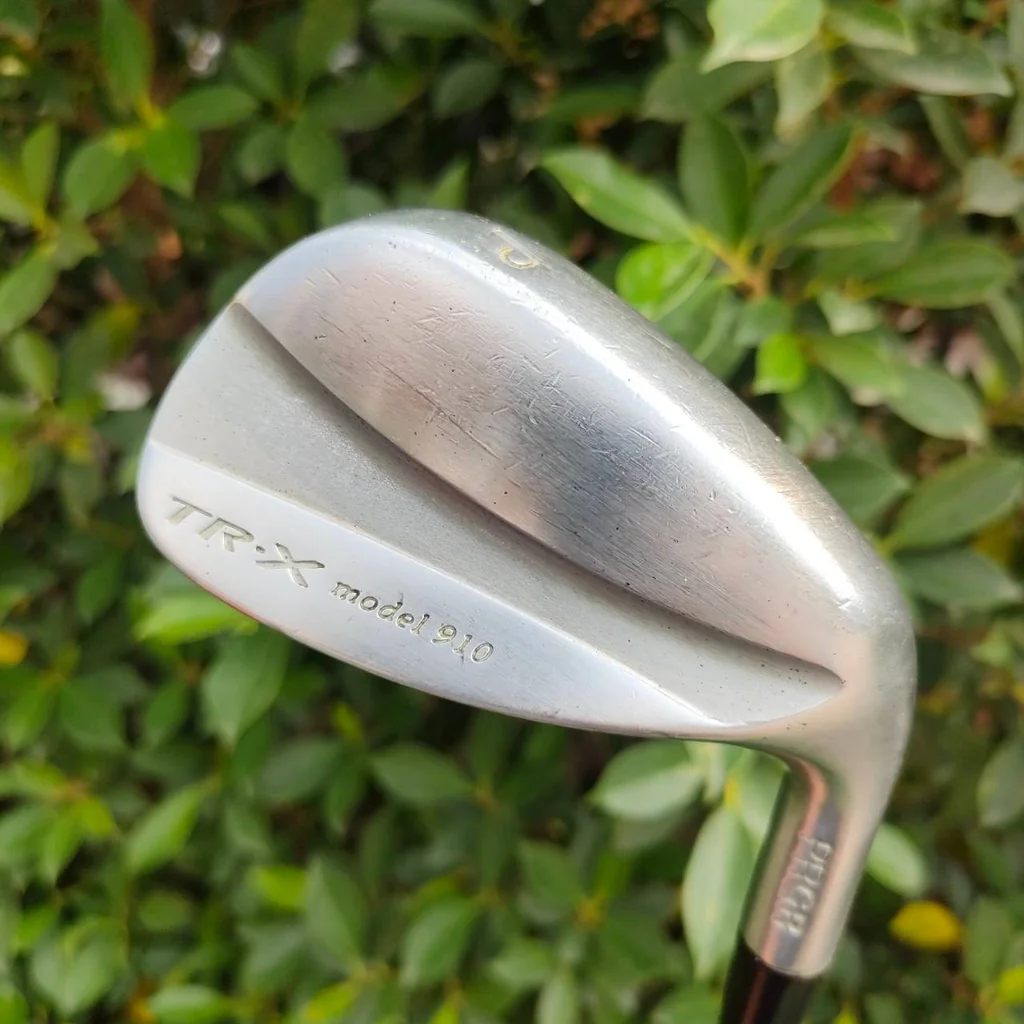 PW PRGR TR-X MIDEL 910 ก้าน TR X IRONS FLEX WEDGE เหล็กพรีเมี่ยมจากญี่ปุ่น ด้านในกรวงเป็น CAVITY ตีง่ายแบบสุดๆ และนุ่ม สปินดีมาก PW PRGR TR-X MIDEL 910 ก้าน TR X IRONS FLEX WEDGE เหล็กพรีเมี่ยมจากญี่ปุ่น ด้านในกรวงเป็น CAVITY ตีง่ายแบบสุดๆ และนุ่ม สปินดีมาก