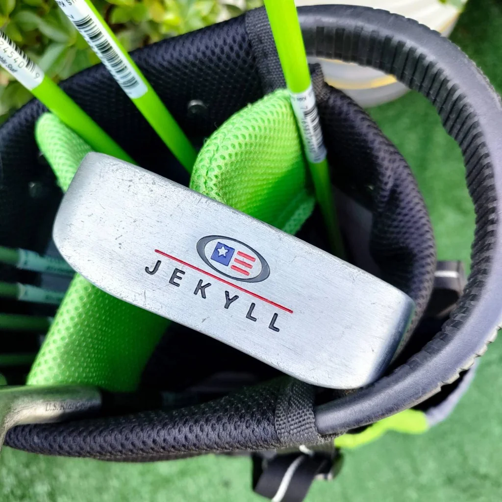 ชุดไม้กอล์ฟสำหรับเด็ก U.S. KIDS GOLF 57″ ความสูง : 57-60 นิ้ว หรือ 144-152 เซนติเมตร ชุดไม้กอล์ฟสำหรับเด็ก U.S. KIDS GOLF 57″ ความสูง : 57-60 นิ้ว หรือ 144-152 เซนติเมตร