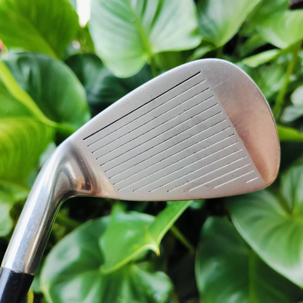 ชุดเหล็ก WILSON ULTRA TDX ชุดเหล็กตีง่ายสุดๆ กึ่งไฮบริดเลย มีเหล็ก 5 6 7 8 9 PW SW ค่ะ ก้าน เหล็ก FLEX R เดิมๆ กริพเดิม เป็นชุดที่ตีง่ายมาก วัสดุดีมากค่ะ ไม้กอล์ฟพรีเมี่ยมมือสอง ของแท้ By NakaraLuxurious ชุดเหล็ก WILSON ULTRA TDX ชุดเหล็กตีง่ายสุดๆ กึ่งไฮบริดเลย มีเหล็ก 5 6 7 8 9 PW SW ค่ะ ก้าน เหล็ก FLEX R เดิมๆ กริพเดิม เป็นชุดที่ตีง่ายมาก วัสดุดีมากค่ะ ไม้กอล์ฟพรีเมี่ยมมือสอง ของแท้ By NakaraLuxurious