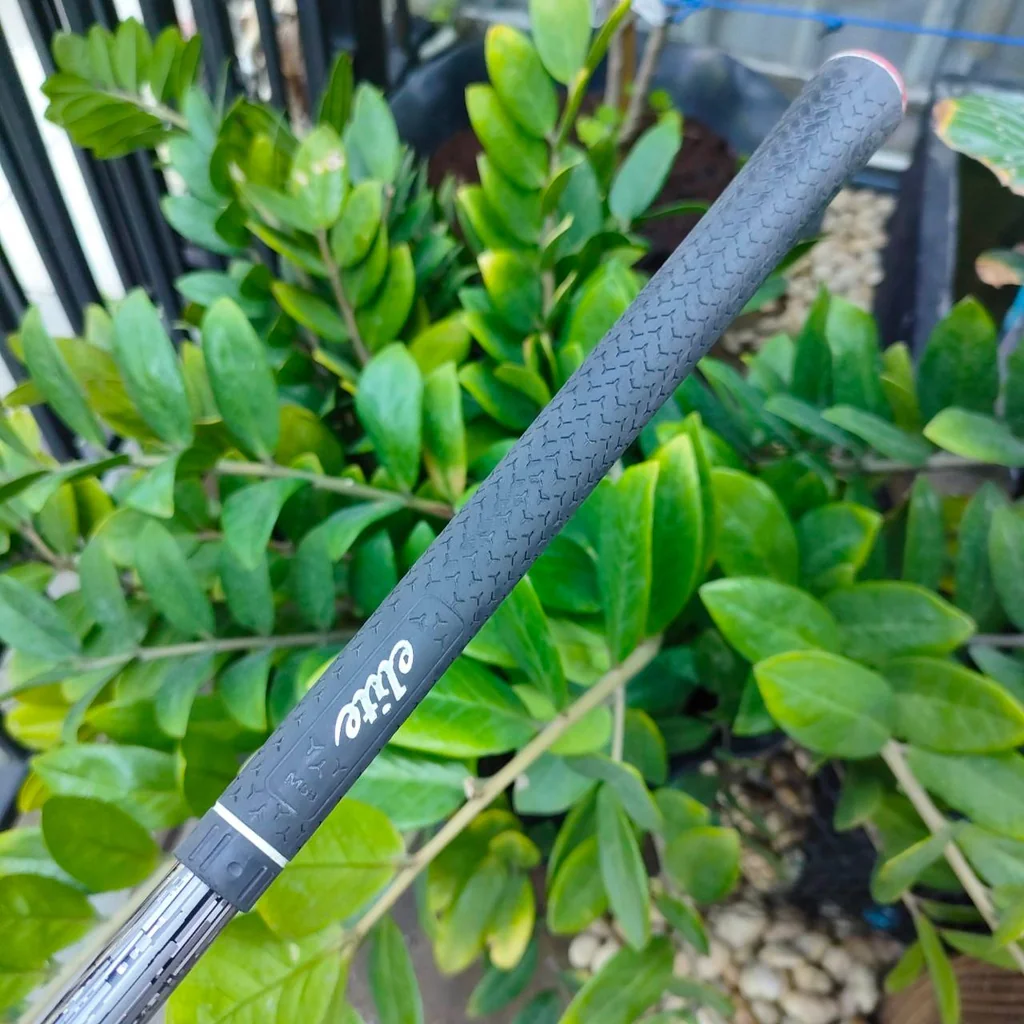 DRIVER TAYLORMADE M1 ใหม่ องศา 9.5 ก้าน UST Mamiya ATTAS 5GOGO FLEX S ก้านโม ราคาเป็นหมื่น!!! สุดยอดความตีมันส์ ไม้กอล์ฟพรีเมี่ยมมือสอง ของแท้ By NakaraLuxurious DRIVER TAYLORMADE M1 ใหม่ องศา 9.5 ก้าน UST Mamiya ATTAS 5GOGO FLEX S ก้านโม ราคาเป็นหมื่น!!! สุดยอดความตีมันส์ ไม้กอล์ฟพรีเมี่ยมมือสอง ของแท้ By NakaraLuxurious