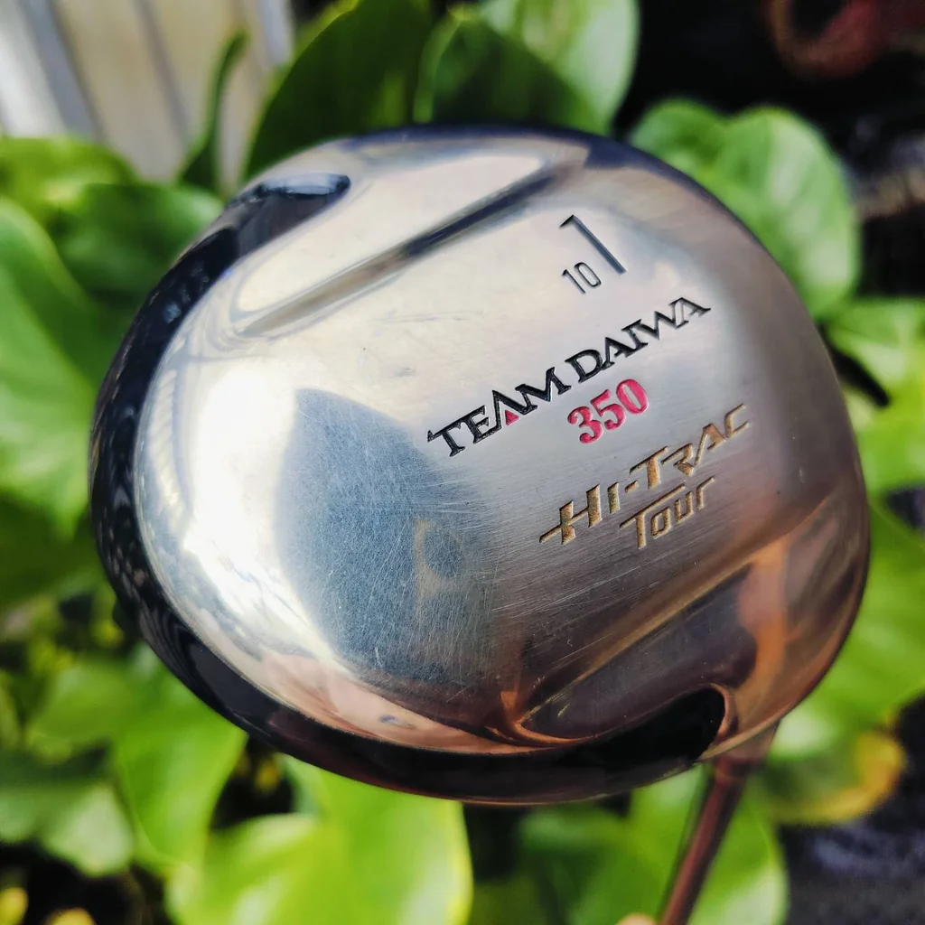 Driver TEAM DAIWA Hi-TRAC TOUR องศา 10 ก้าน HT100 FLEX A วัสดุดีพรีพรีเมี่ยม ก้านกราไฟต์ของ DAIWA คุณภาพดีมาก ไม้กอล์ฟพรีเมี่ยมมือสอง ของแท้ By NakaraLuxurious Driver TEAM DAIWA Hi-TRAC TOUR องศา 10 ก้าน HT100 FLEX A วัสดุดีพรีพรีเมี่ยม ก้านกราไฟต์ของ DAIWA คุณภาพดีมาก ไม้กอล์ฟพรีเมี่ยมมือสอง ของแท้ By NakaraLuxurious