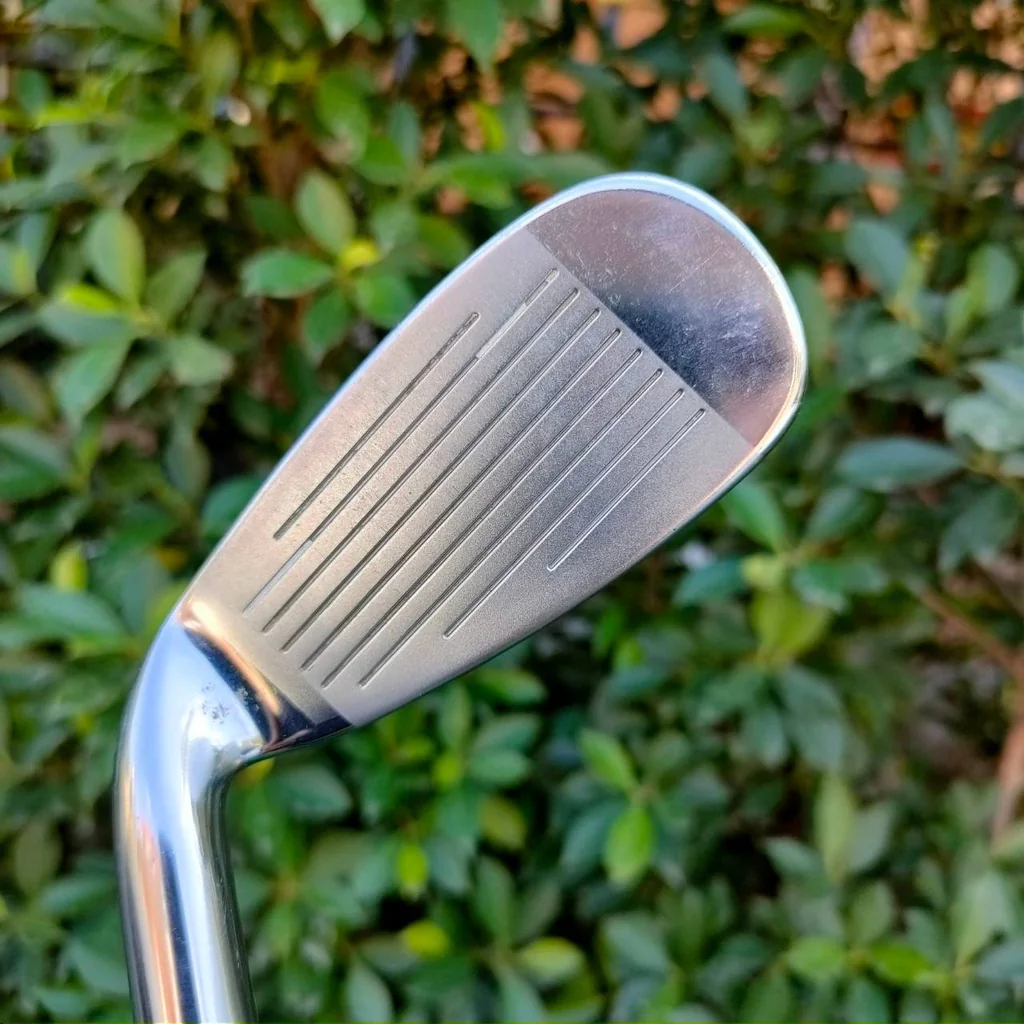 HYBRID 4 TAYLORMADE RAC ก้าน TOUR AD FLEX S เป็นเพาะก้านก็เกินคุ้มแล้วครับ ตีแทนเหล็กยาวได้เลย หน้ายาว ตีง่าย ชดเชยความปิดพลาดสูง ตีตรง ตีไกลมากๆครับ ระยะดีมาก HYBRID 4 TAYLORMADE RAC ก้าน TOUR AD FLEX S เป็นเพาะก้านก็เกินคุ้มแล้วครับ ตีแทนเหล็กยาวได้เลย หน้ายาว ตีง่าย ชดเชยความปิดพลาดสูง ตีตรง ตีไกลมากๆครับ ระยะดีมาก
