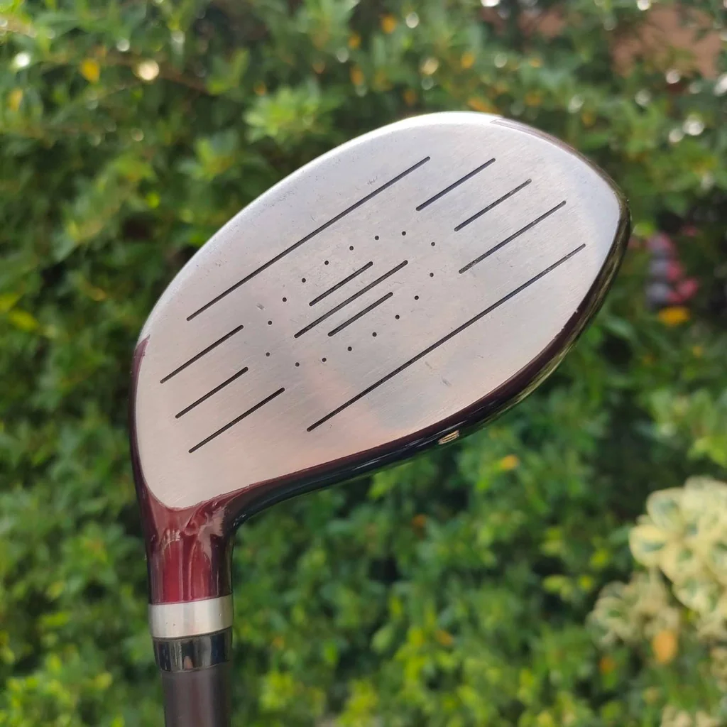 DRIVER WILSON FATSHAFT DEEP RED องศา 10.5 ก้าน FATSHAFT FLEX R ก้านเเบบ อ้วน ตีนิ่ง ตีตรงมาก ไม้กอล์ฟมือสอง ของแท้ BY NakaraLuxurious DRIVER WILSON FATSHAFT DEEP RED องศา 10.5 ก้าน FATSHAFT FLEX R ก้านเเบบ อ้วน ตีนิ่ง ตีตรงมาก ไม้กอล์ฟมือสอง ของแท้ BY NakaraLuxurious