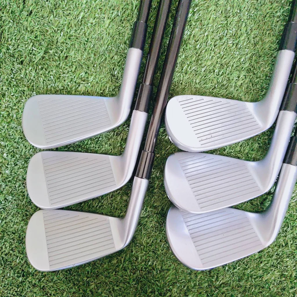 Taylormade P770 2023 ออกแบบมาสำหรับนักกอล์ฟที่ต้องการ ระยะทาง + ความแม่นยำ + ฟีลลิ่งสุดพรีเมียม Taylormade P770 2023 ออกแบบมาสำหรับนักกอล์ฟที่ต้องการ ระยะทาง + ความแม่นยำ + ฟีลลิ่งสุดพรีเมียม