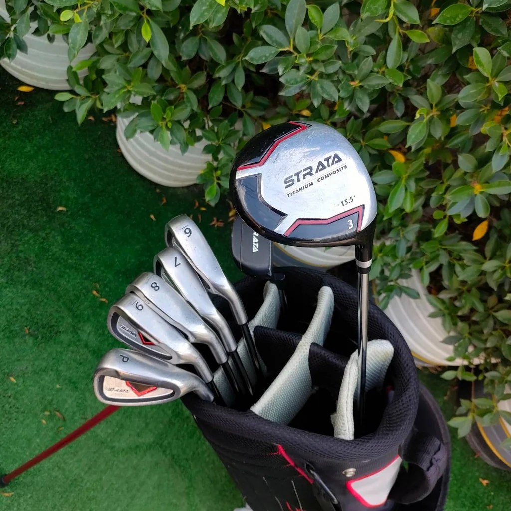 ไม้กอล์ฟครึ่งเช็ต CALLAWAY STRATA TITANIUM COMPOSITE ไม้กอล์ฟครึ่งเช็ต CALLAWAY STRATA TITANIUM COMPOSITE