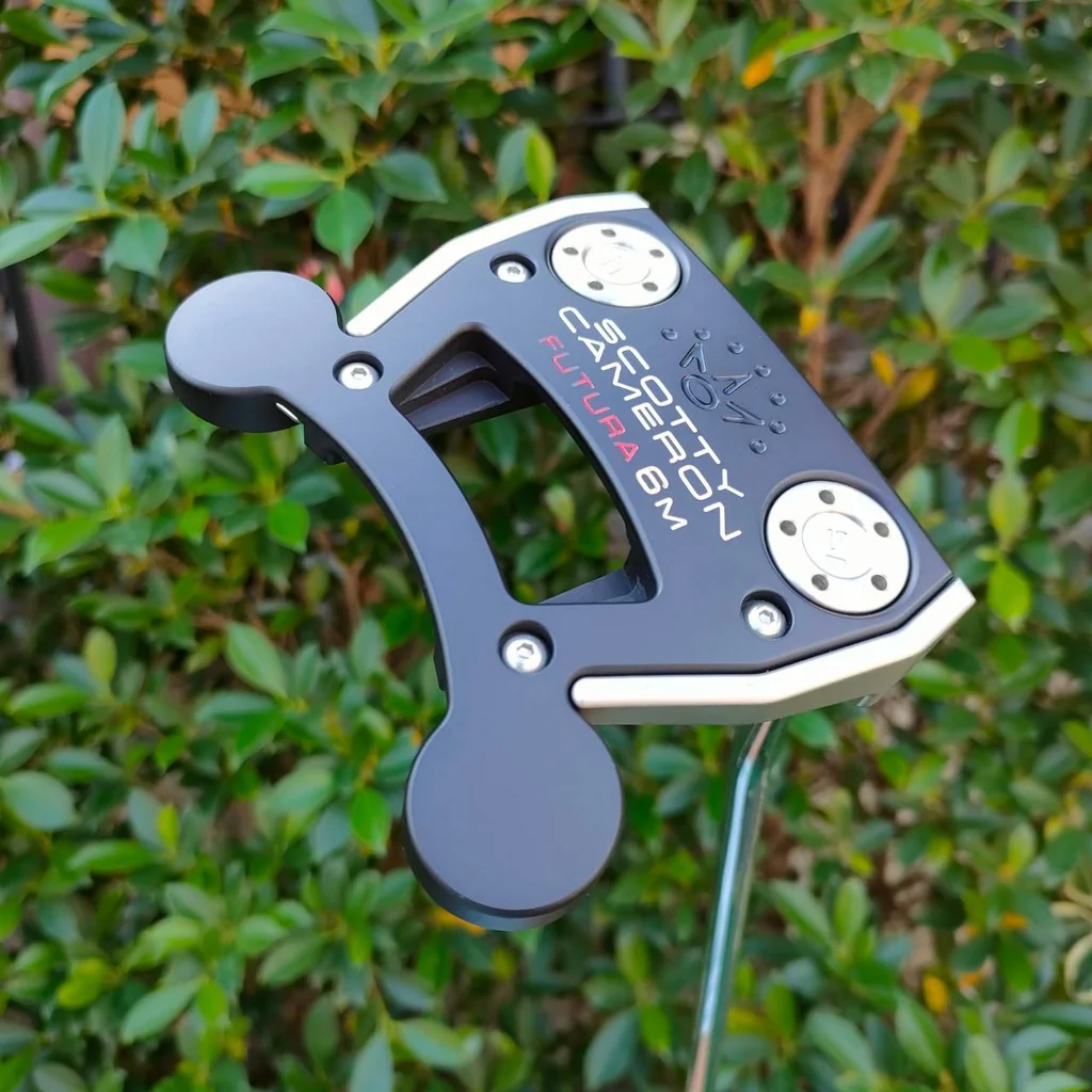 PUTTER SCOTTY CAMERON FUTURA 6M ความยาว 34 นิ้ว สภาพหัวและก้านสวยมากๆครับ แต่กริพต้องเปลี่ยนครับ PUTTER SCOTTY CAMERON FUTURA 6M ความยาว 34 นิ้ว สภาพหัวและก้านสวยมากๆครับ แต่กริพต้องเปลี่ยนครับ