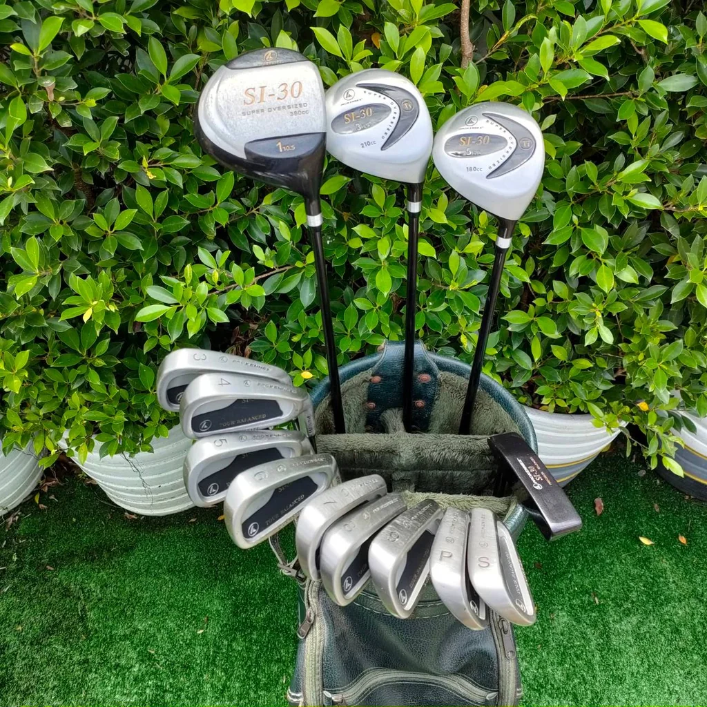 ไม้กอล์ฟครบชุด PROKENNEX พร้อมออกรอบ มีหัวไม้ครบ 1 3 5 ชุดเหล็ก 3-9 PW SW พัตเตอร์ PROKENNEX ทั้งชุด สภาพดี ไม้เน้นตีง่ายๆ ตีสบาย ครับ ไม้กอล์ฟครบชุด PROKENNEX พร้อมออกรอบ มีหัวไม้ครบ 1 3 5 ชุดเหล็ก 3-9 PW SW พัตเตอร์ PROKENNEX ทั้งชุด สภาพดี ไม้เน้นตีง่ายๆ ตีสบาย ครับ