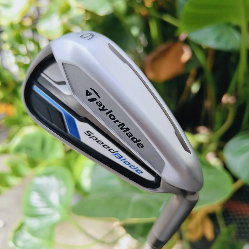 เหล็ก 6 TaylorMade SpeedBlade มาพร้อมก้านเหล็ก KBS C-Taper 90 Flex R เหล็ก 6 TaylorMade SpeedBlade มาพร้อมก้านเหล็ก KBS C-Taper 90 Flex R