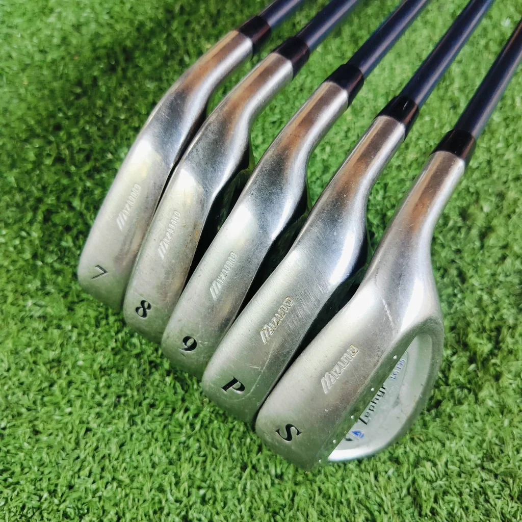 ชุดเหล็ก MIZUNO ZEPHYR ชุดตีง่ายของ MIZUNO MADE IN JAPAN มีเหล็ก 7 8 9 PW SW ก้านกราไฟต์ FLEX R เดิมๆ ไม้กอล์ฟพรีเมี่ยมมือสอง ของแท้ By NakaraLuxurious ชุดเหล็ก MIZUNO ZEPHYR ชุดตีง่ายของ MIZUNO MADE IN JAPAN มีเหล็ก 7 8 9 PW SW ก้านกราไฟต์ FLEX R เดิมๆ ไม้กอล์ฟพรีเมี่ยมมือสอง ของแท้ By NakaraLuxurious