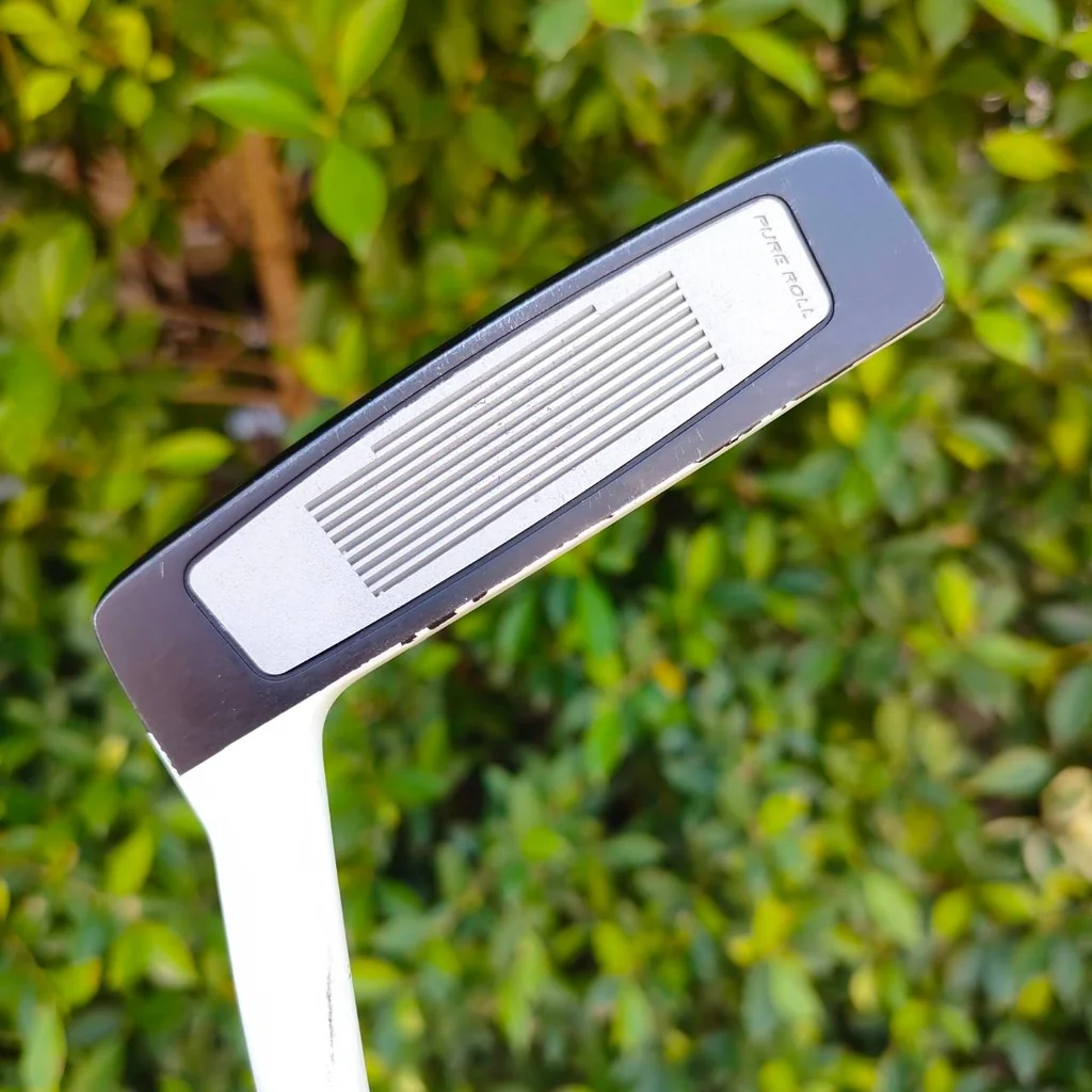 PUTTER TAYLORMADE MARANELLO 81 GHOST TOUR The Intersection of Art and Craftsmanship ความยาว 33 นิ้ว ท็อปไลน์สีขาวเร้าใจและพื้นเคลือบไอออนสีดำเงาสะท้อนสุด ไม้กอล์ฟมือสอง ของแท้ BY NakaraLuxurious PUTTER TAYLORMADE MARANELLO 81 GHOST TOUR The Intersection of Art and Craftsmanship ความยาว 33 นิ้ว ท็อปไลน์สีขาวเร้าใจและพื้นเคลือบไอออนสีดำเงาสะท้อนสุด ไม้กอล์ฟมือสอง ของแท้ BY NakaraLuxurious