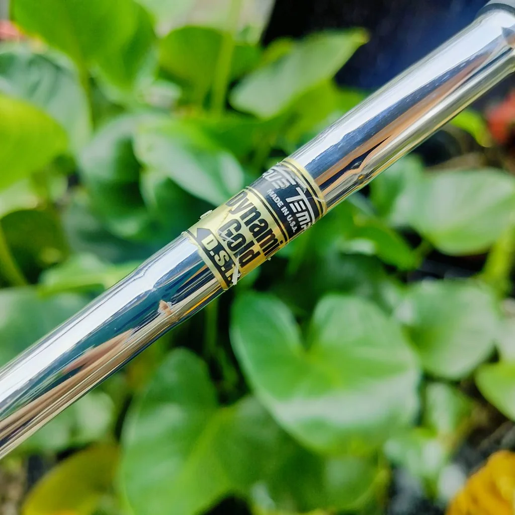 PW SRIXON Z765 FORGED ก้าน DYNAMIC GOLD S200 เป็นเนื้อ FORGED สุดพรีเมี่ยม ไม้กอล์ฟพรีเมี่ยมมือสอง ของแท้ By NakaraLuxurious PW SRIXON Z765 FORGED ก้าน DYNAMIC GOLD S200 เป็นเนื้อ FORGED สุดพรีเมี่ยม ไม้กอล์ฟพรีเมี่ยมมือสอง ของแท้ By NakaraLuxurious